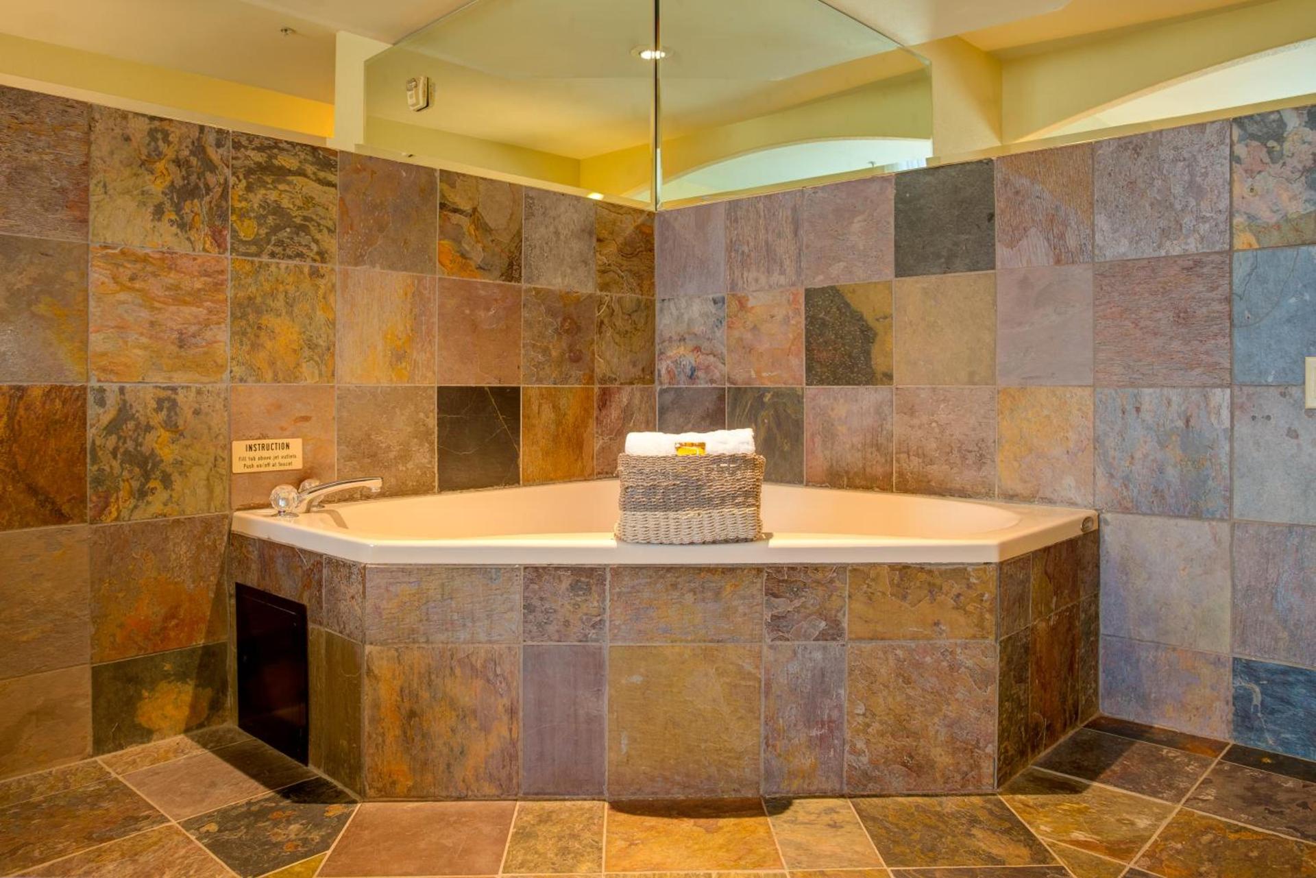 Best Western Plus Ellensburg Hotel photo 44