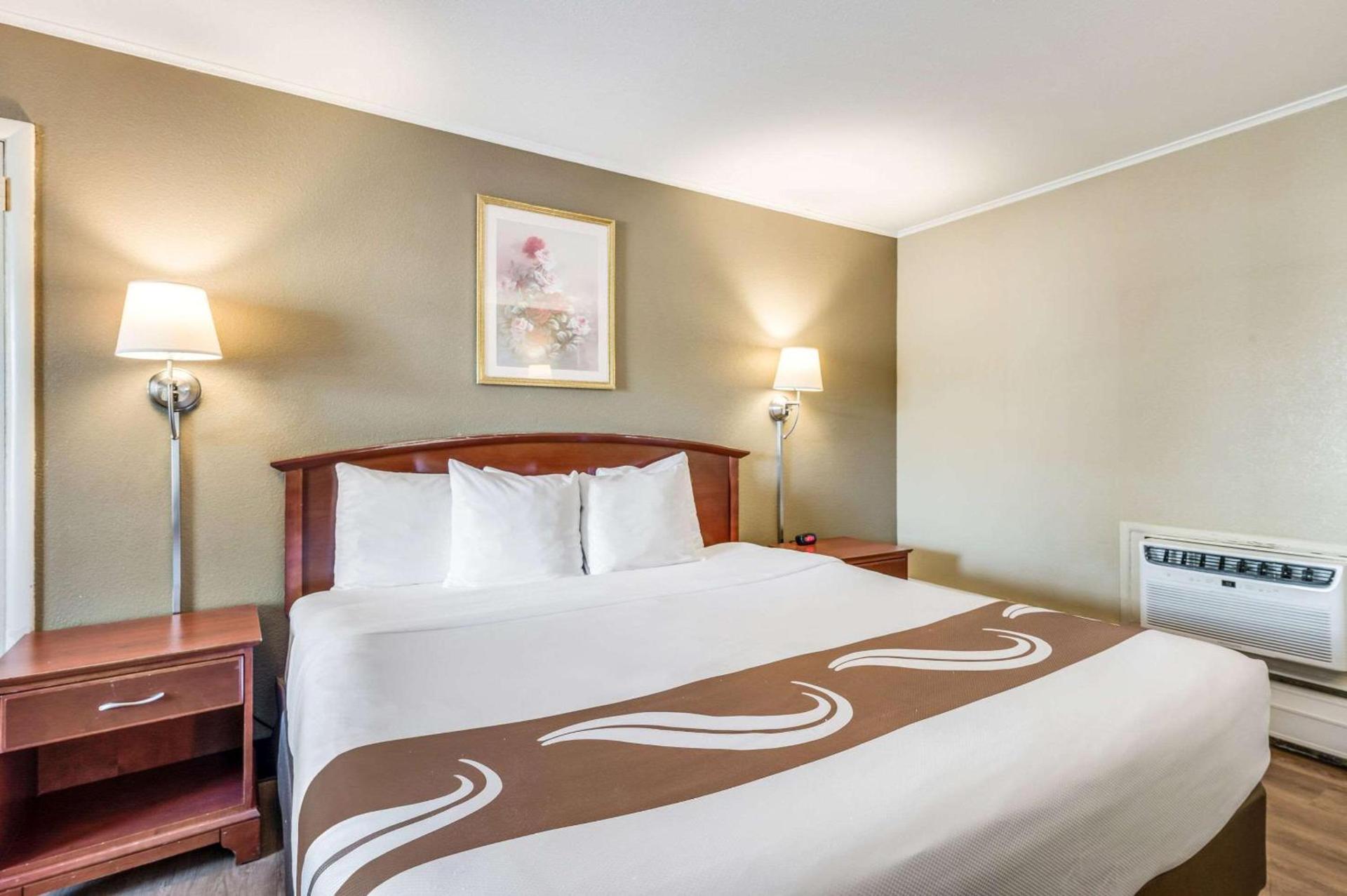 Rodeway Inn Poughkeepsie photo 16