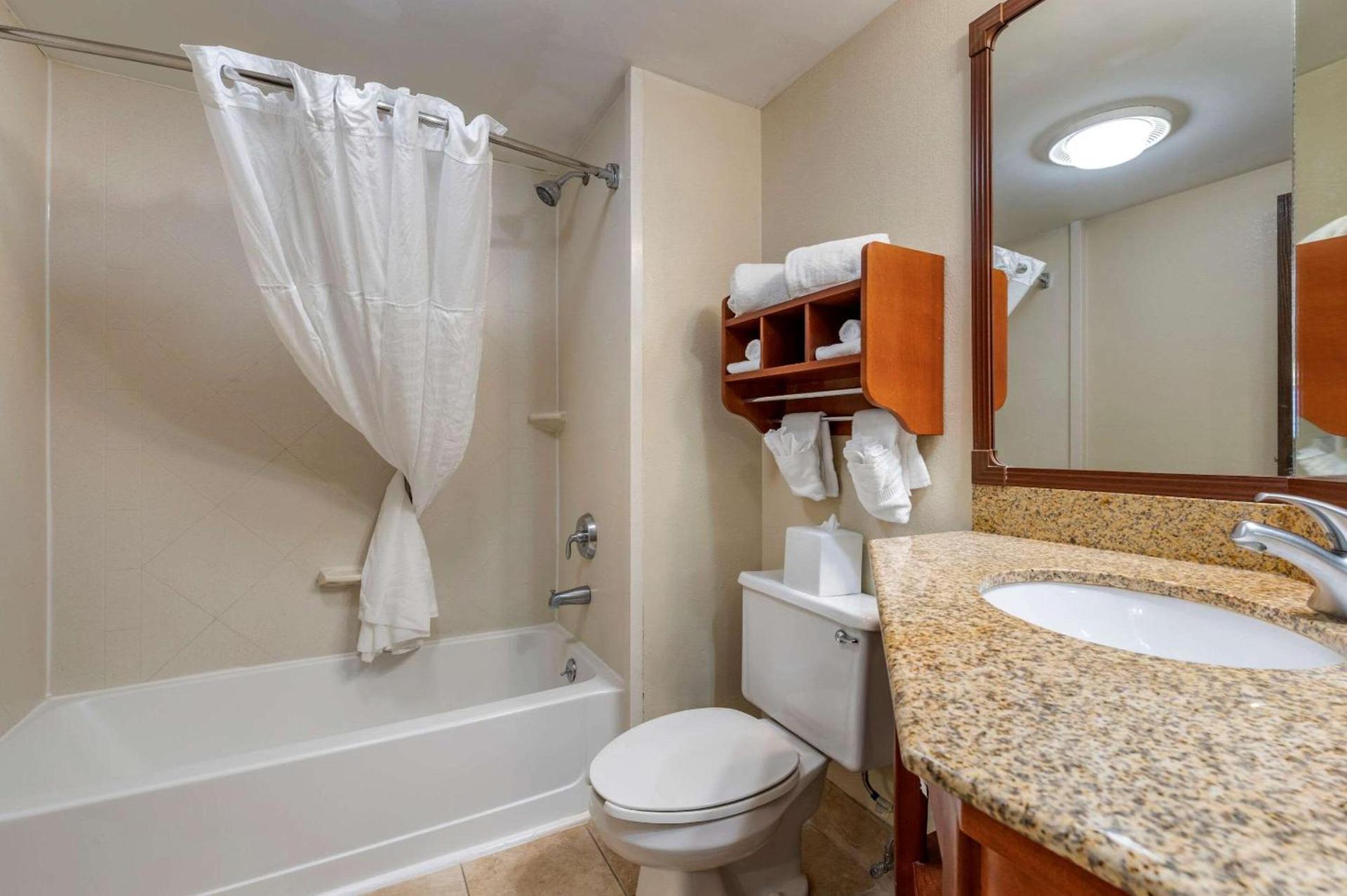Comfort Inn Oxford - University Area photo 15