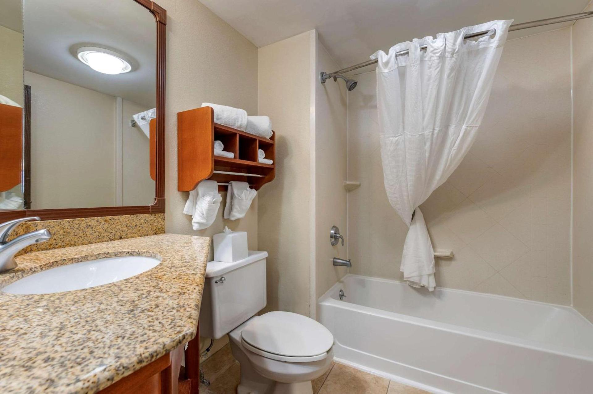 Comfort Inn Oxford - University Area photo 19