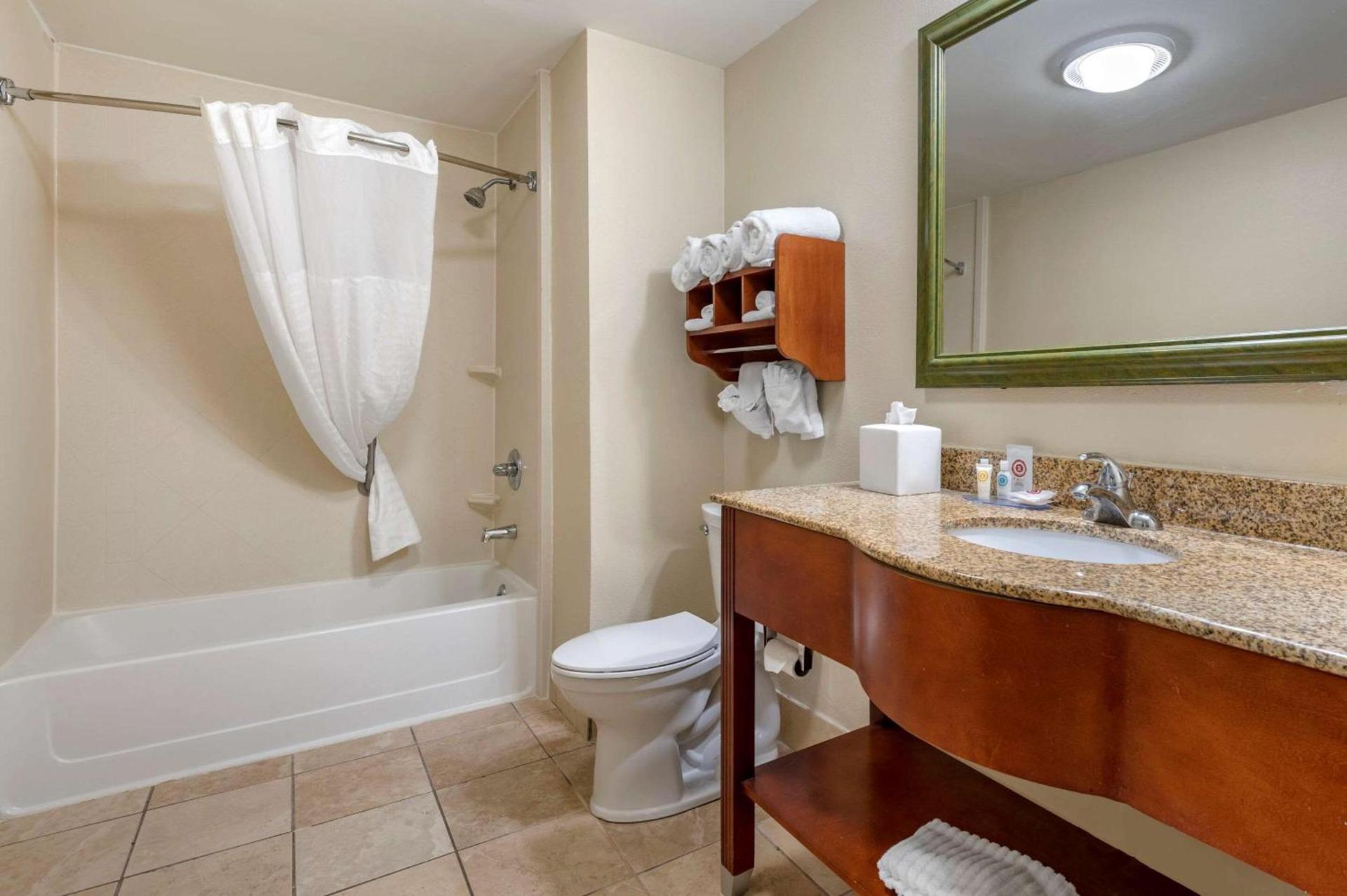 Comfort Inn Oxford - University Area photo 23