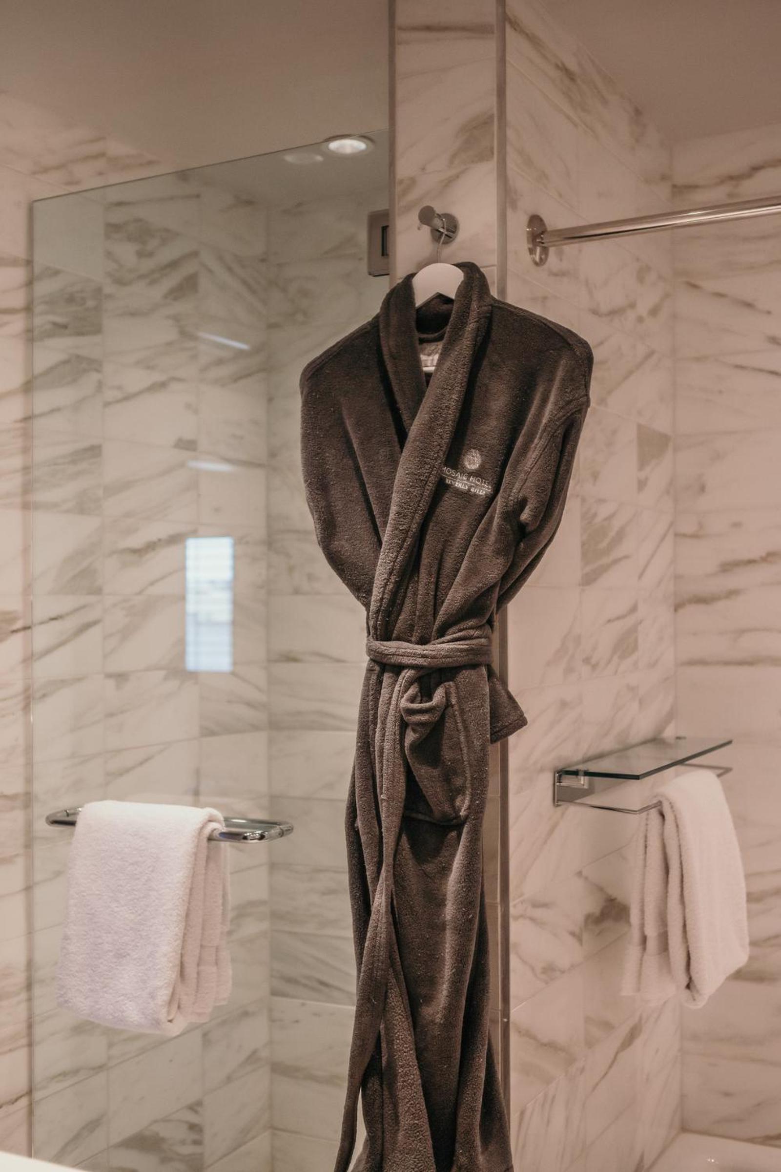 Mosaic Hotel Beverly Hills photo 58