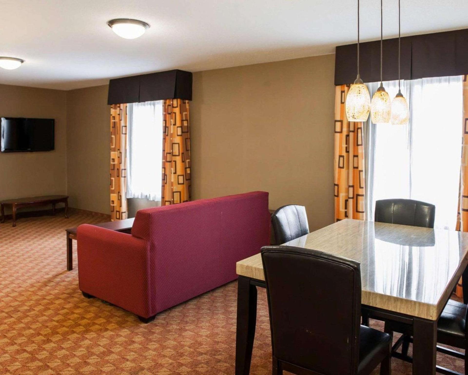 Quality Inn Franklin I-65 photo 41