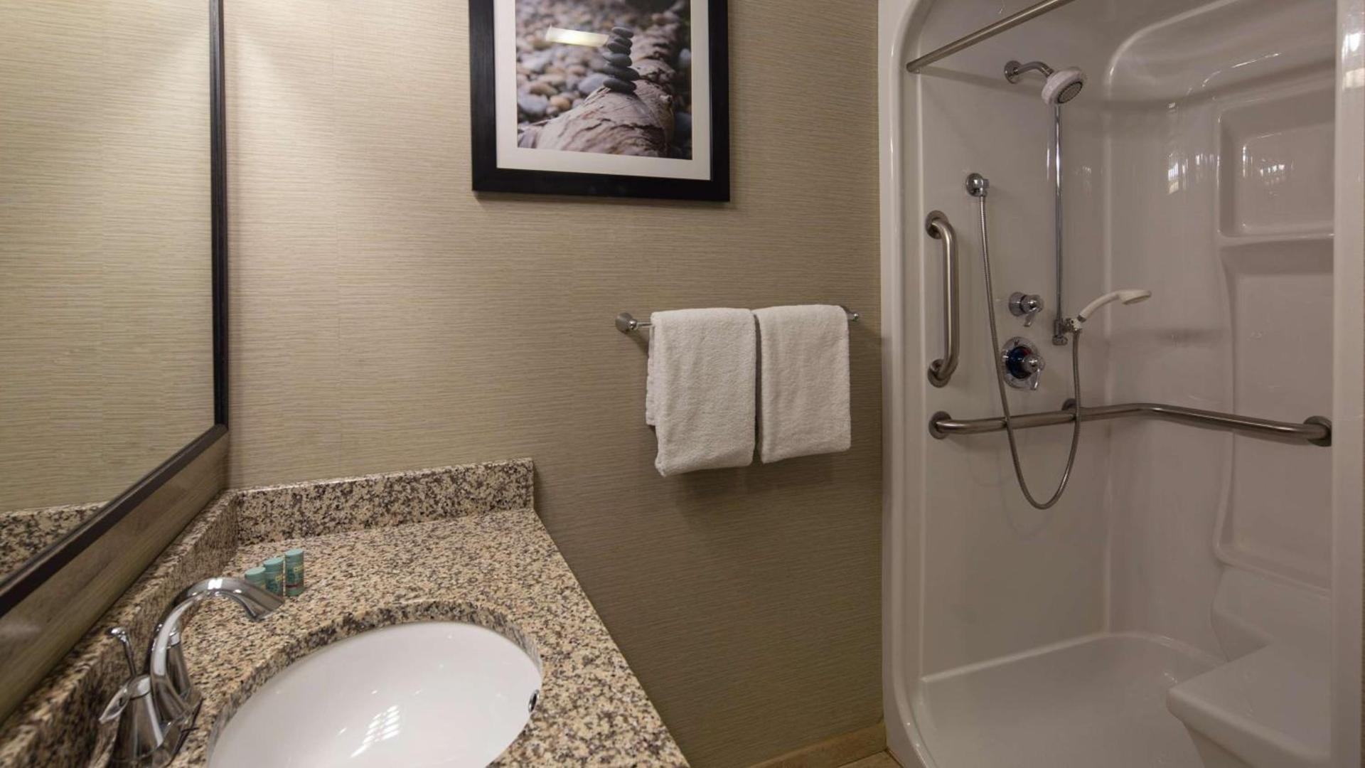 Best Western Acadia Park Inn photo 11