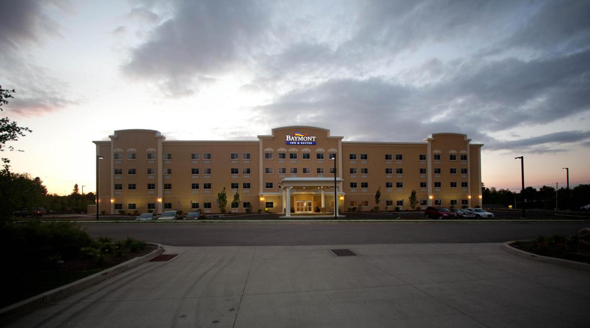 Baymont by Wyndham Erie photo 5