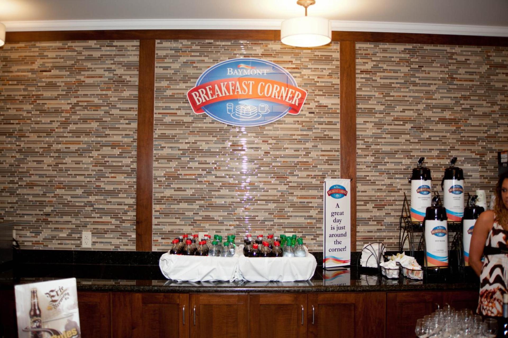 Baymont by Wyndham Erie photo 38