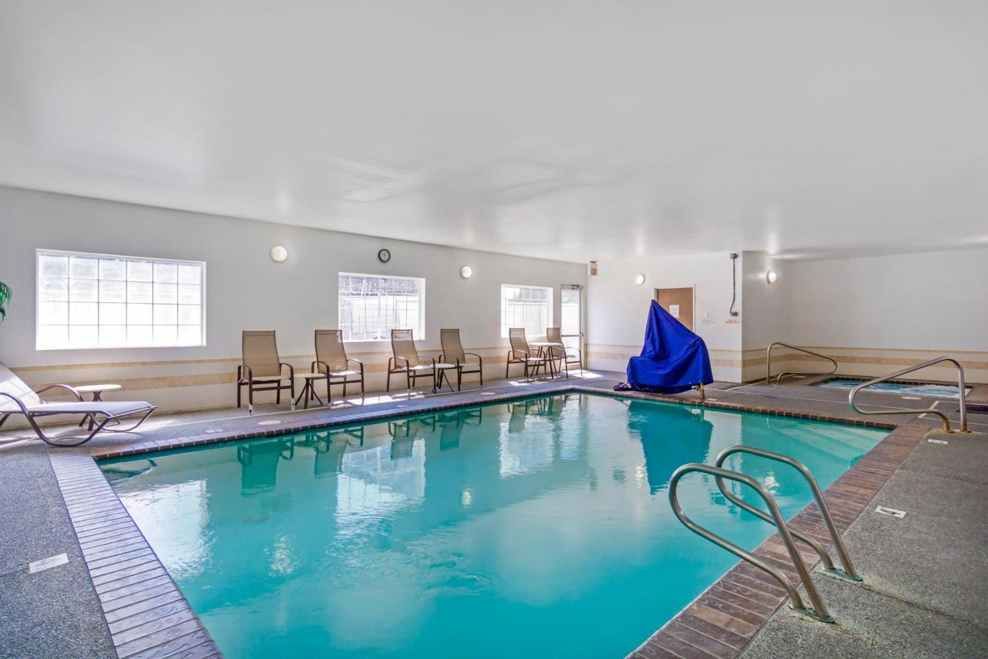 Comfort Inn Auburn - Seattle photo 33