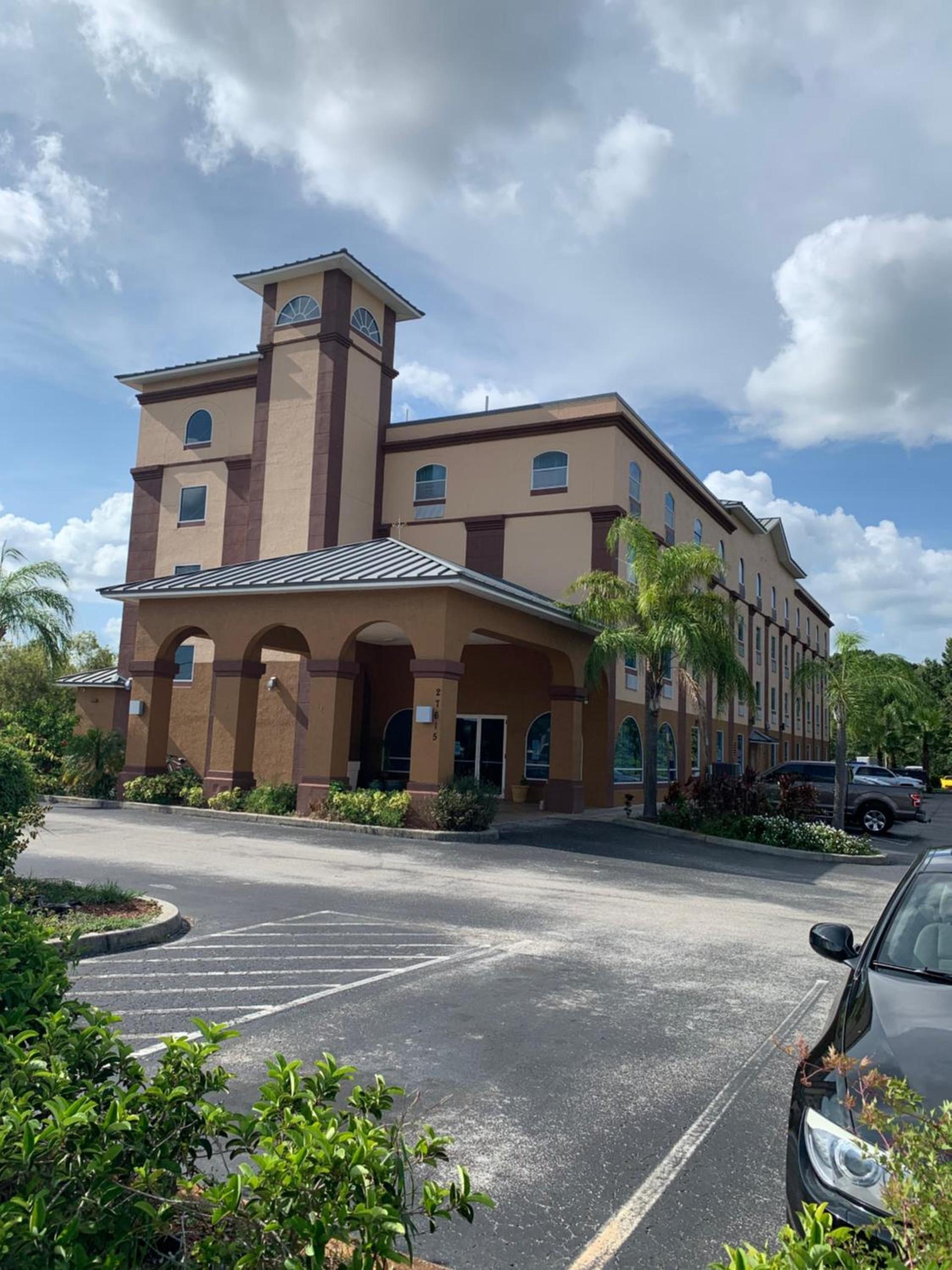 Econo Lodge Wesley Chapel I-75 photo 3