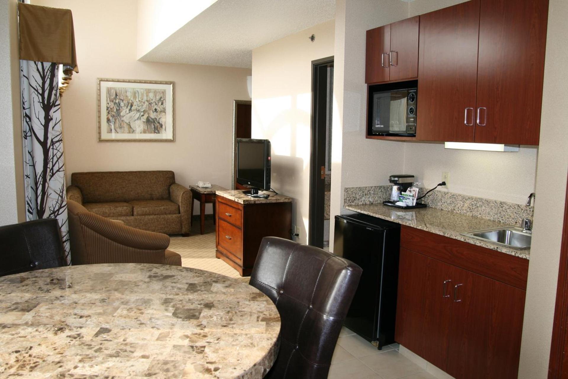 Holiday Inn Express Grove City - Premium Outlet Mall by IHG photo 4