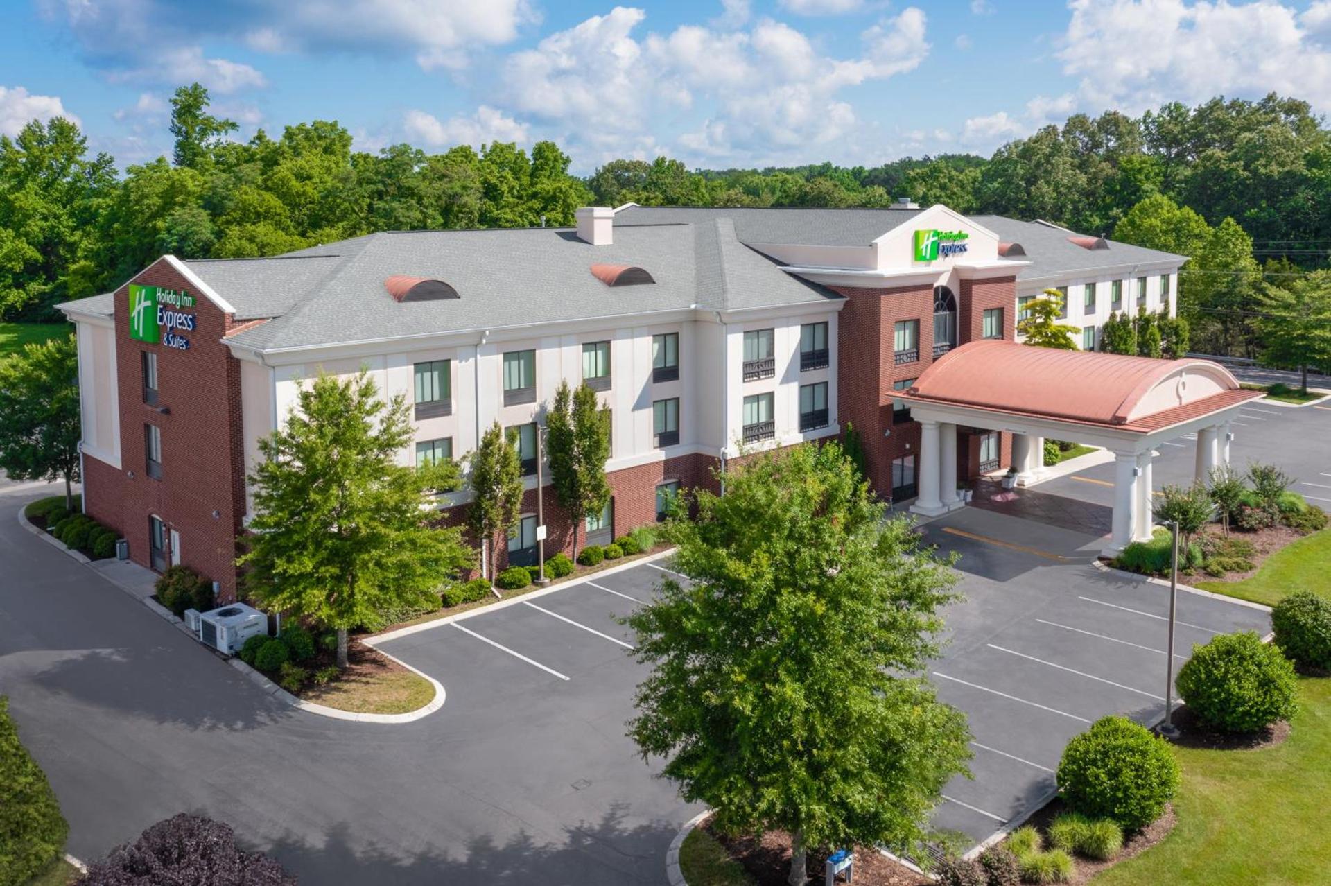 Holiday Inn Express - Tullahoma by IHG photo 40