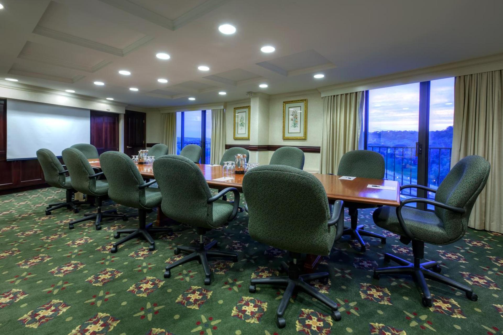 Radisson Hotel Cincinnati Riverfront photo 54