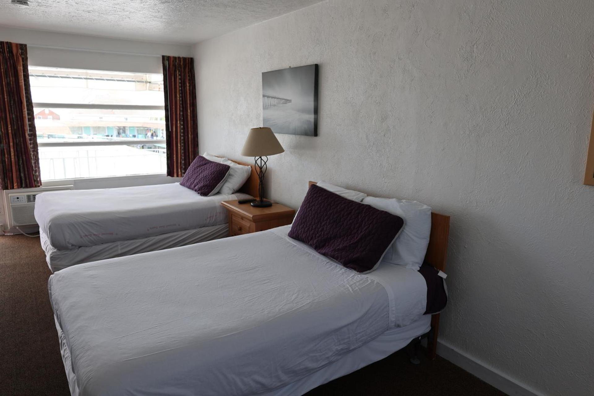 Pink Champagne Motel photo 47