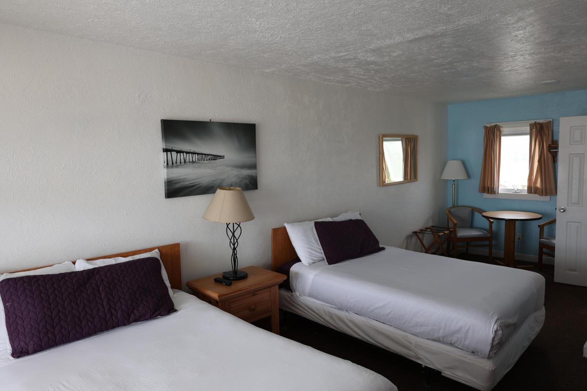 Pink Champagne Motel photo 46