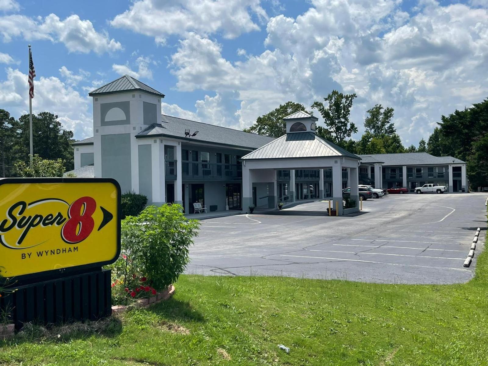 Econo Lodge Elberton photo 9
