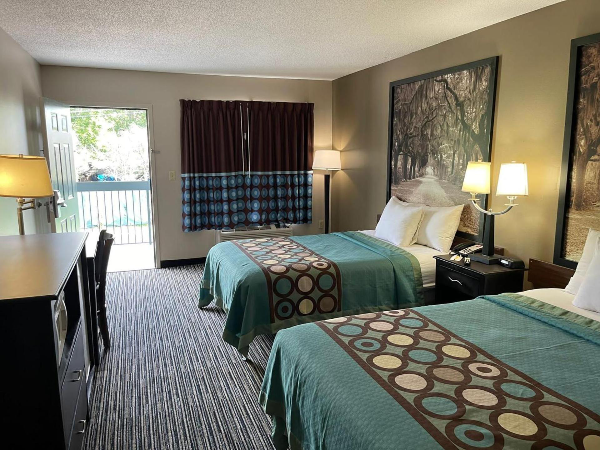 Econo Lodge Elberton photo 19