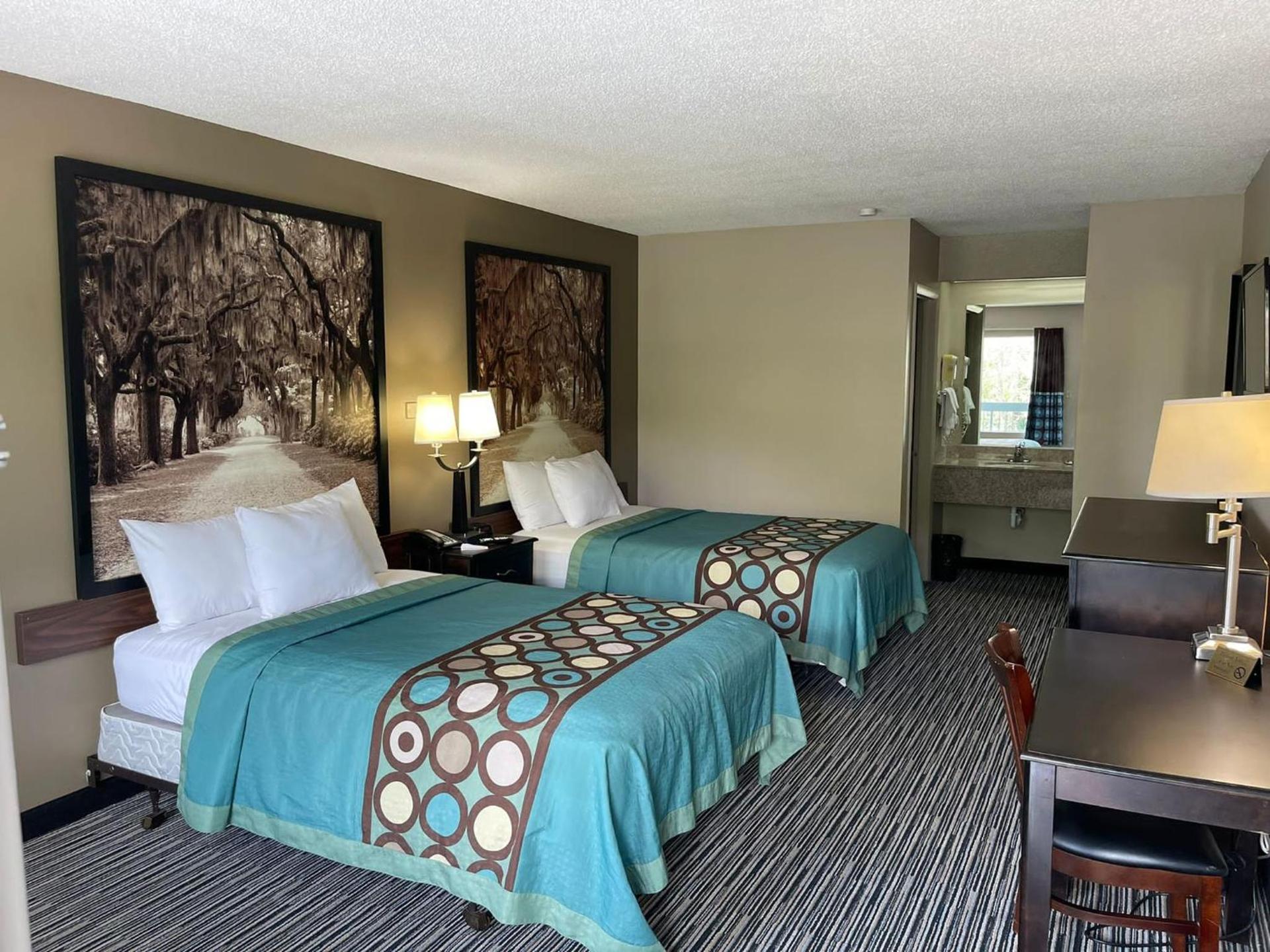Econo Lodge Elberton photo 29