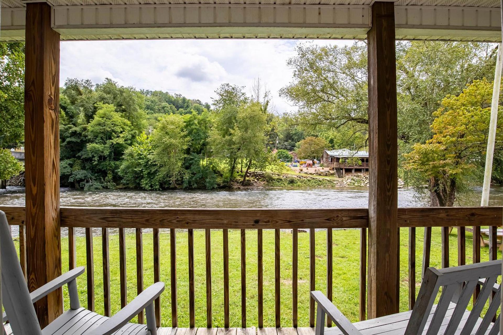 Lloyd's On The River Country Inn By Oyo photo 45