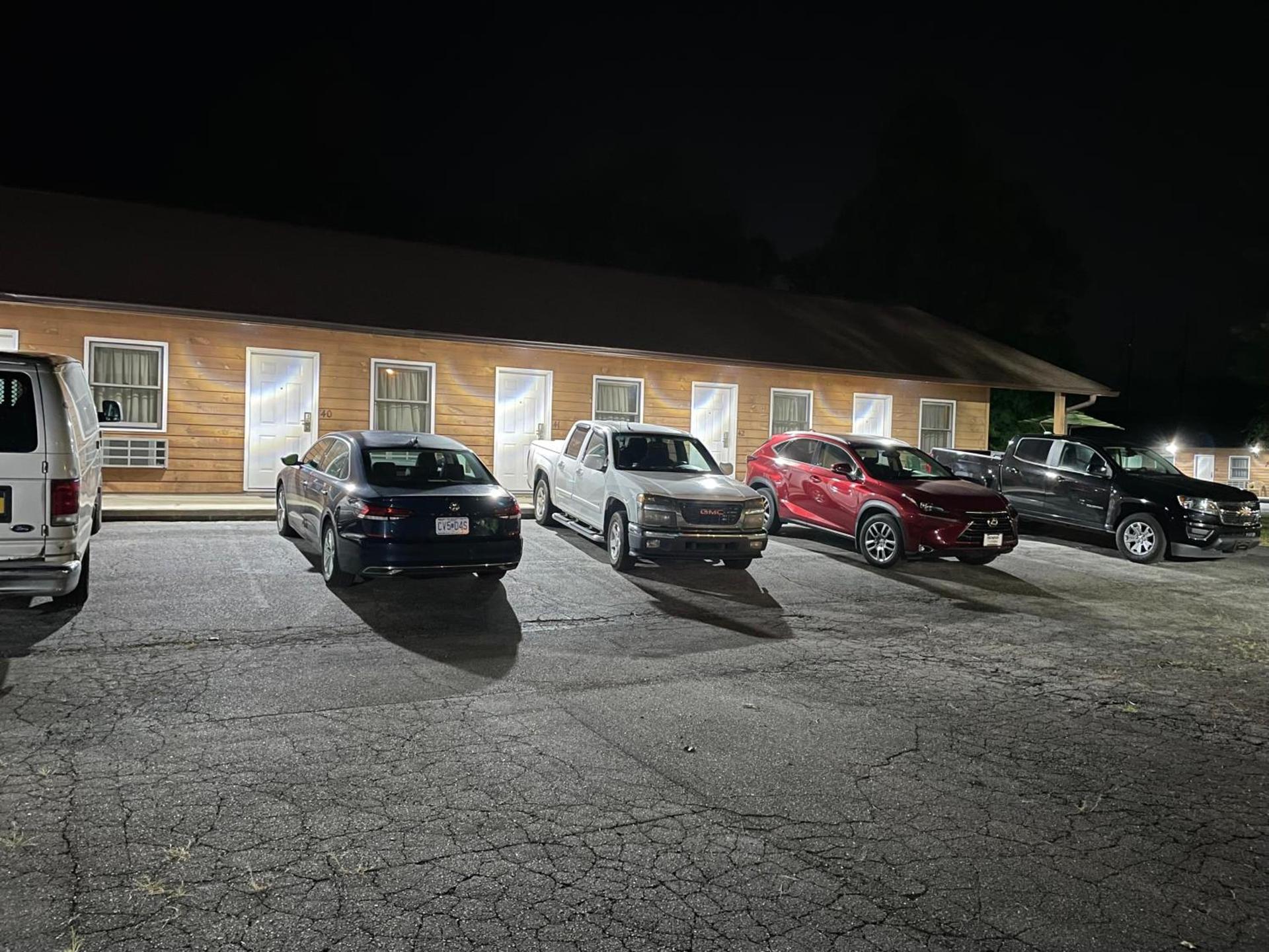PINE VALLEY MOTEL photo 9