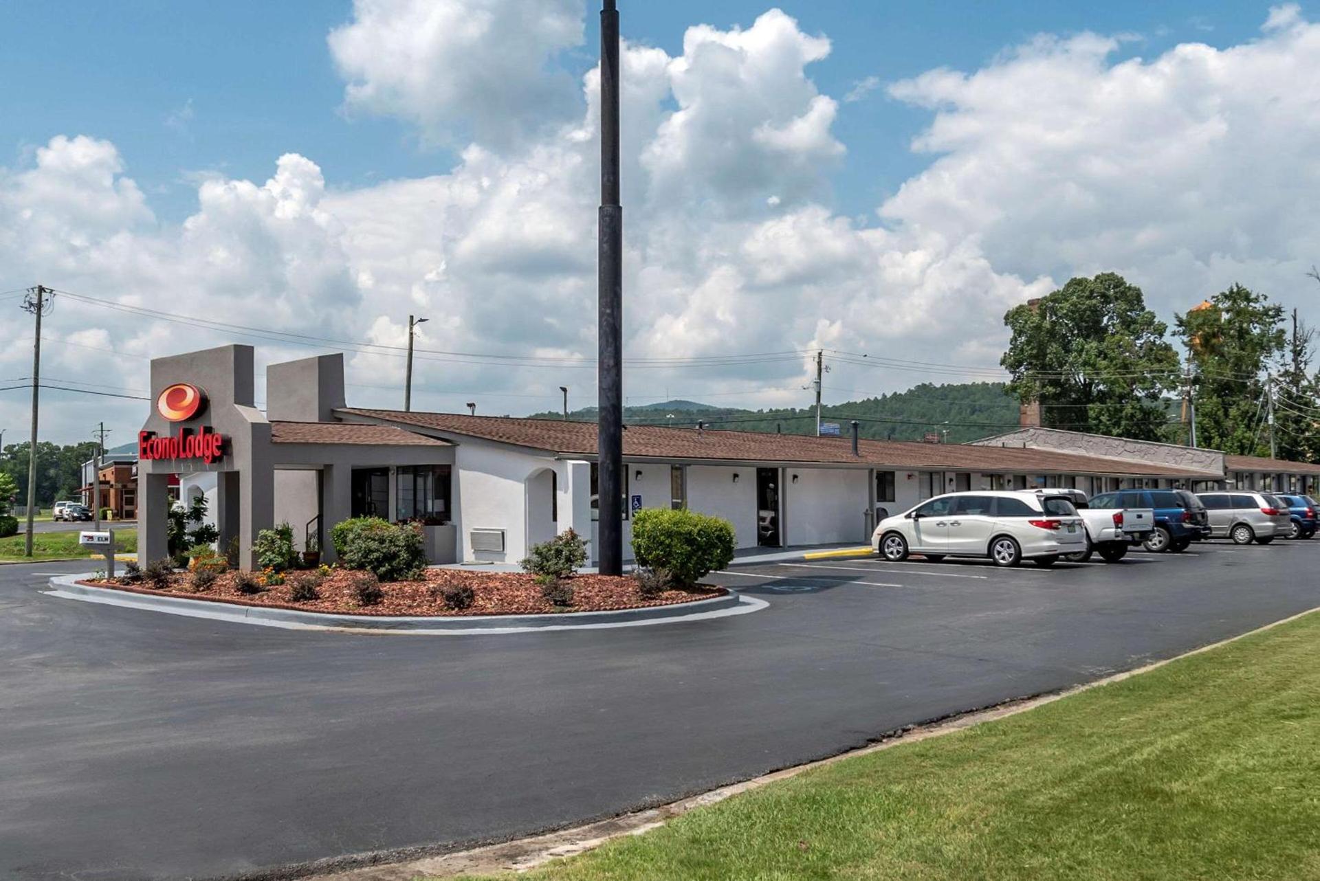 Econo Lodge Oxford near Choccolocco Park photo 5