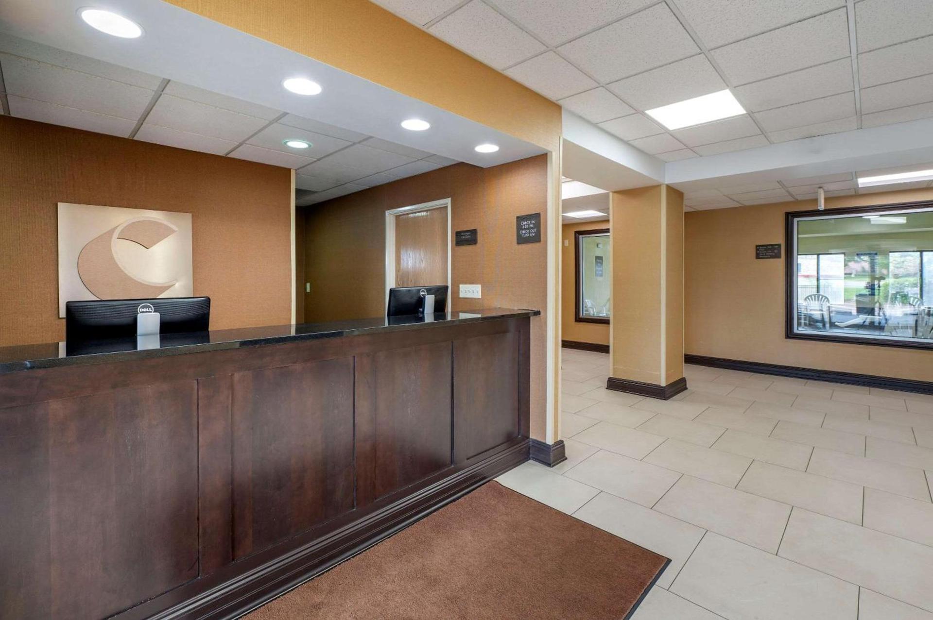 Comfort Inn Indianapolis East photo 4