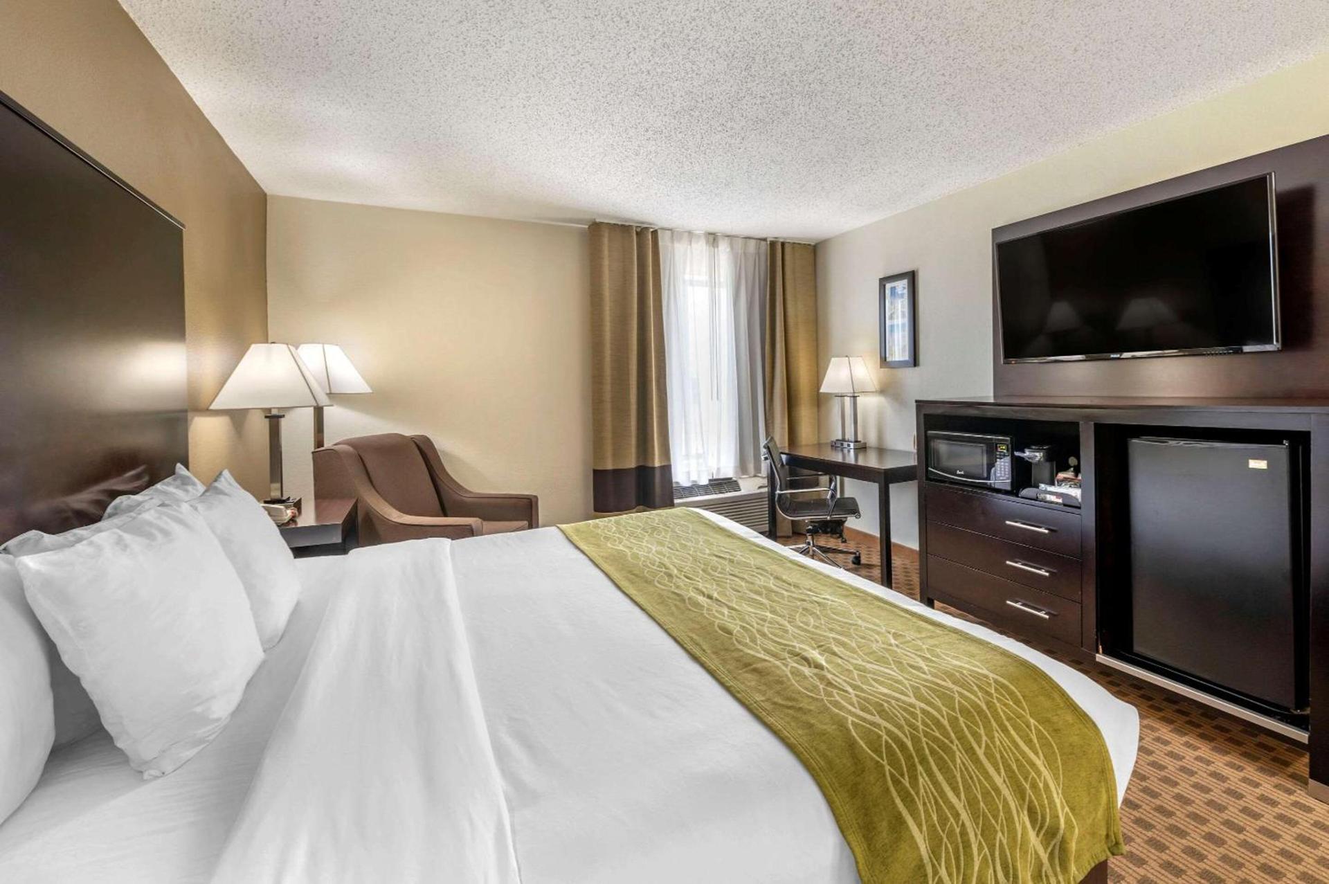 Comfort Inn Indianapolis East photo 12
