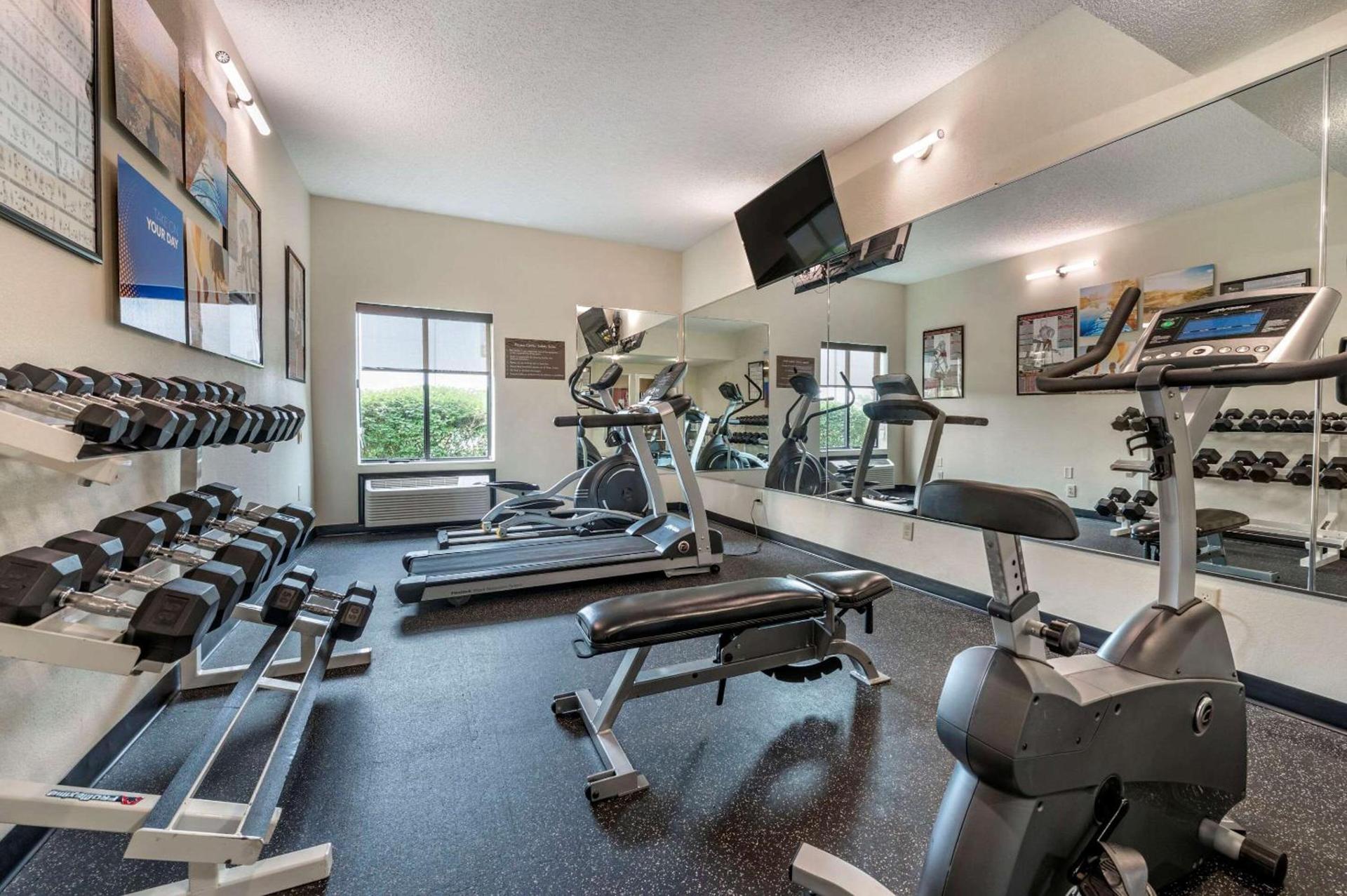 Comfort Inn Indianapolis East photo 20
