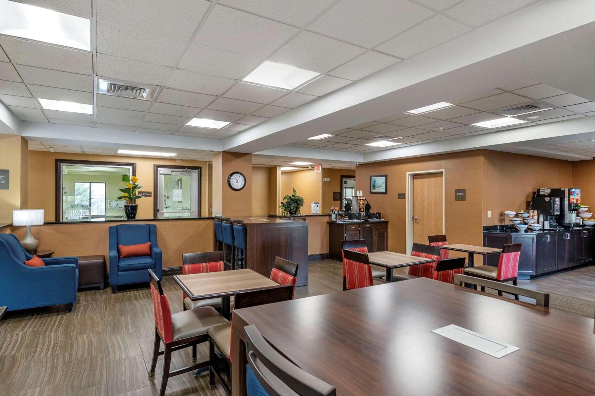 Comfort Inn Indianapolis East photo 24