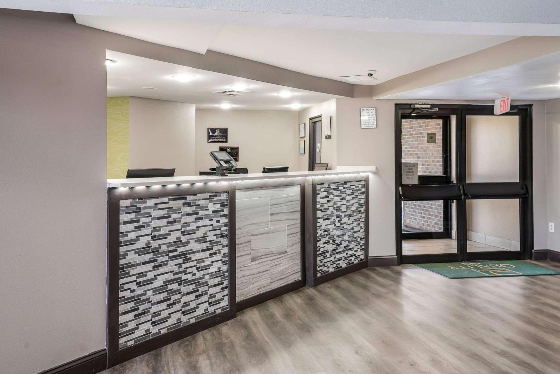 Quality Inn Greer - Greenville photo 4