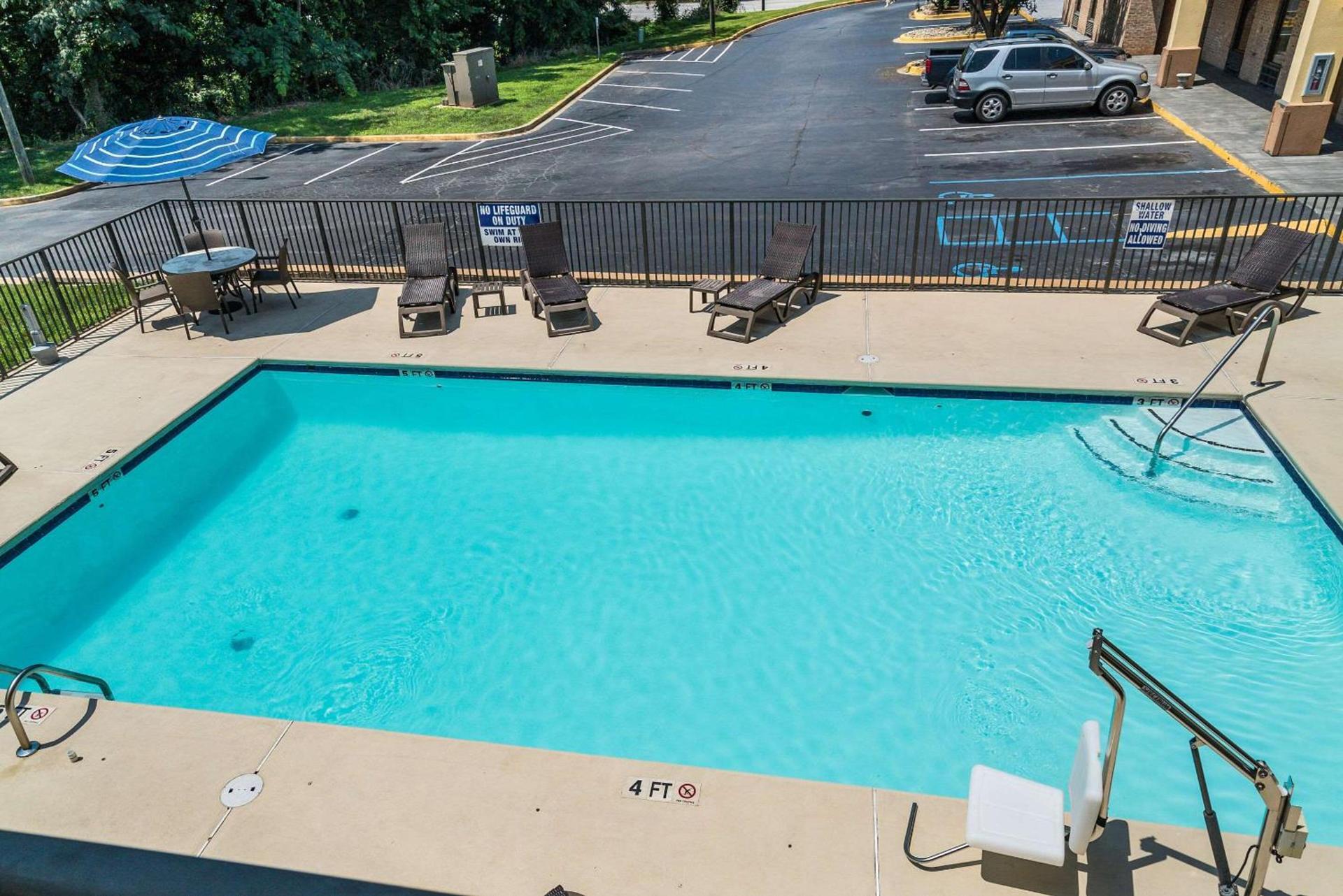 Quality Inn Greer - Greenville photo 10