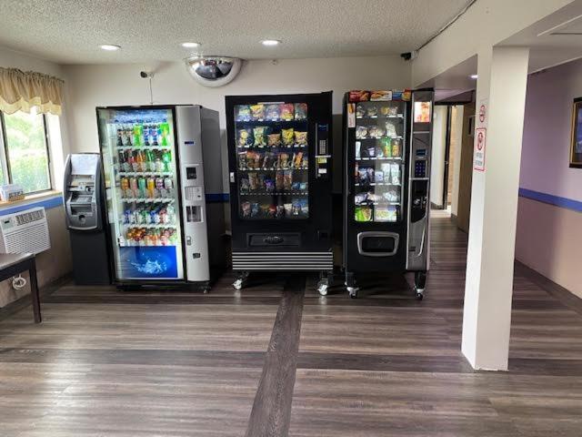 Americas Express Inn Rocky Mount photo 14