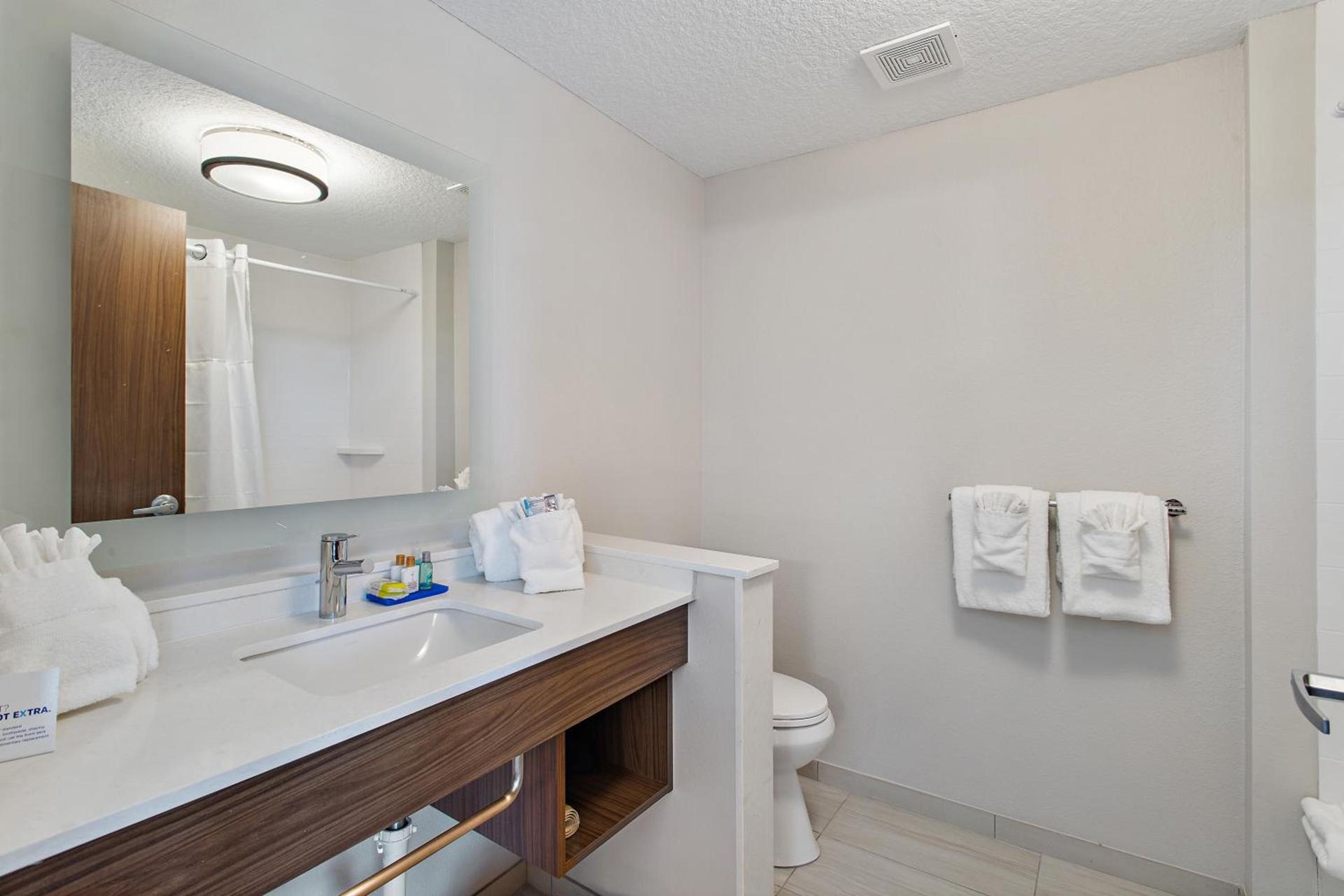 Holiday Inn Express St. Augustine - Vilano Beach by IHG photo 25
