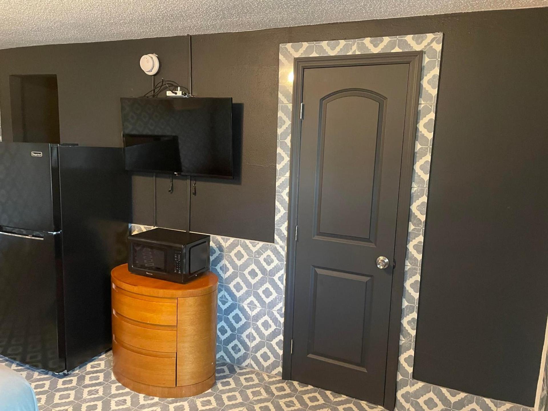 Carole Motel photo 3