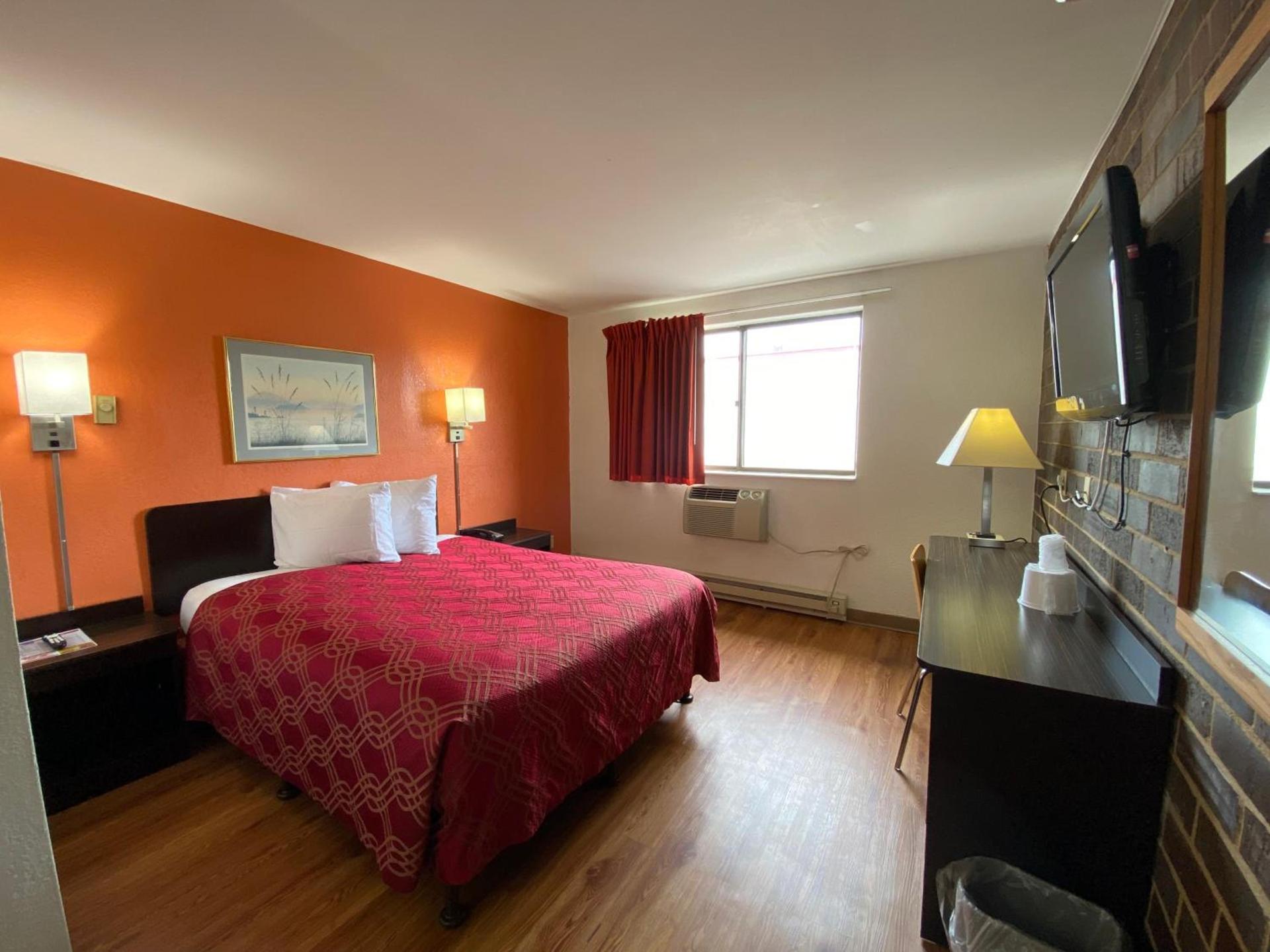 Reliance Inn photo 4