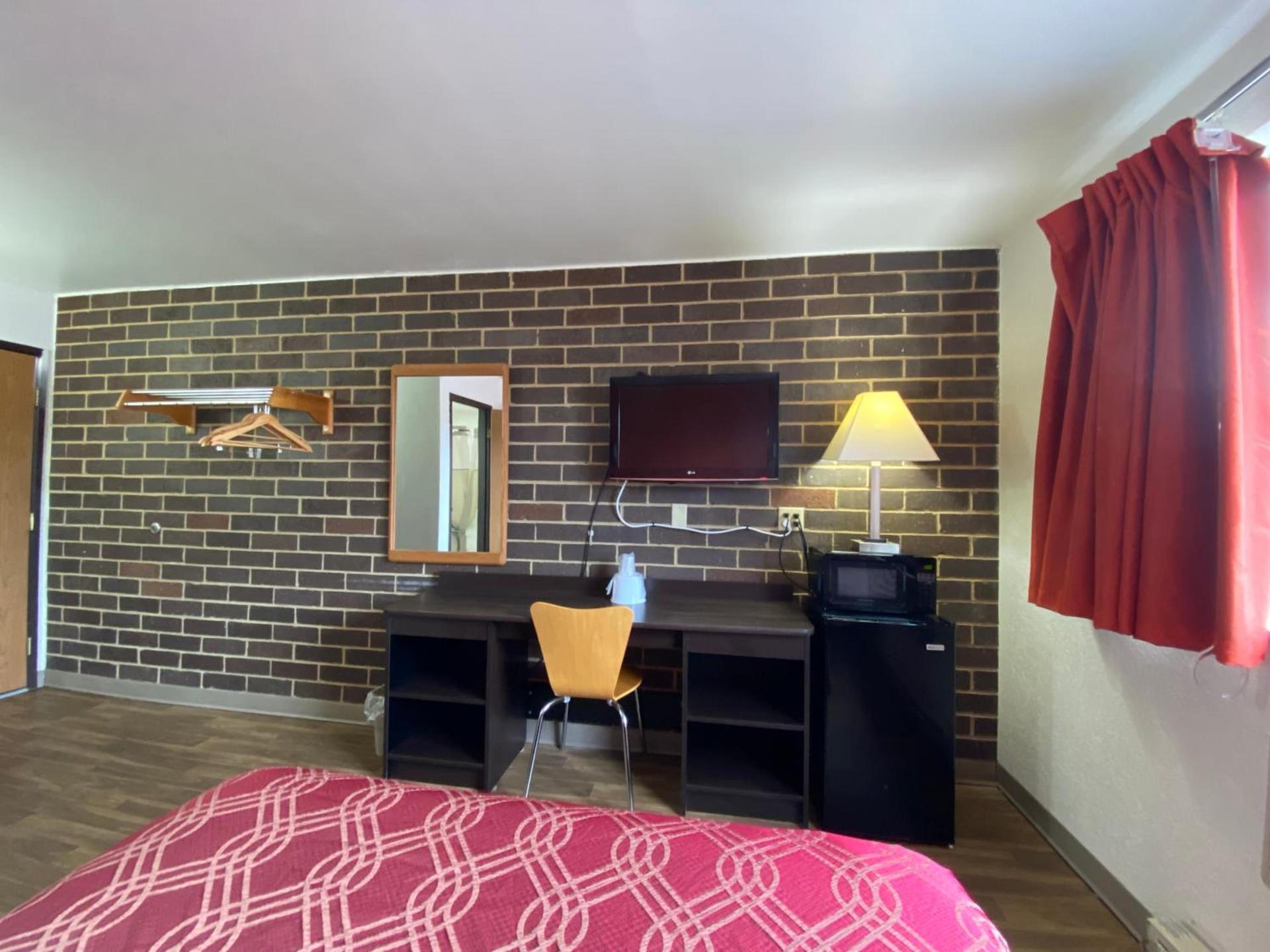 Reliance Inn photo 11