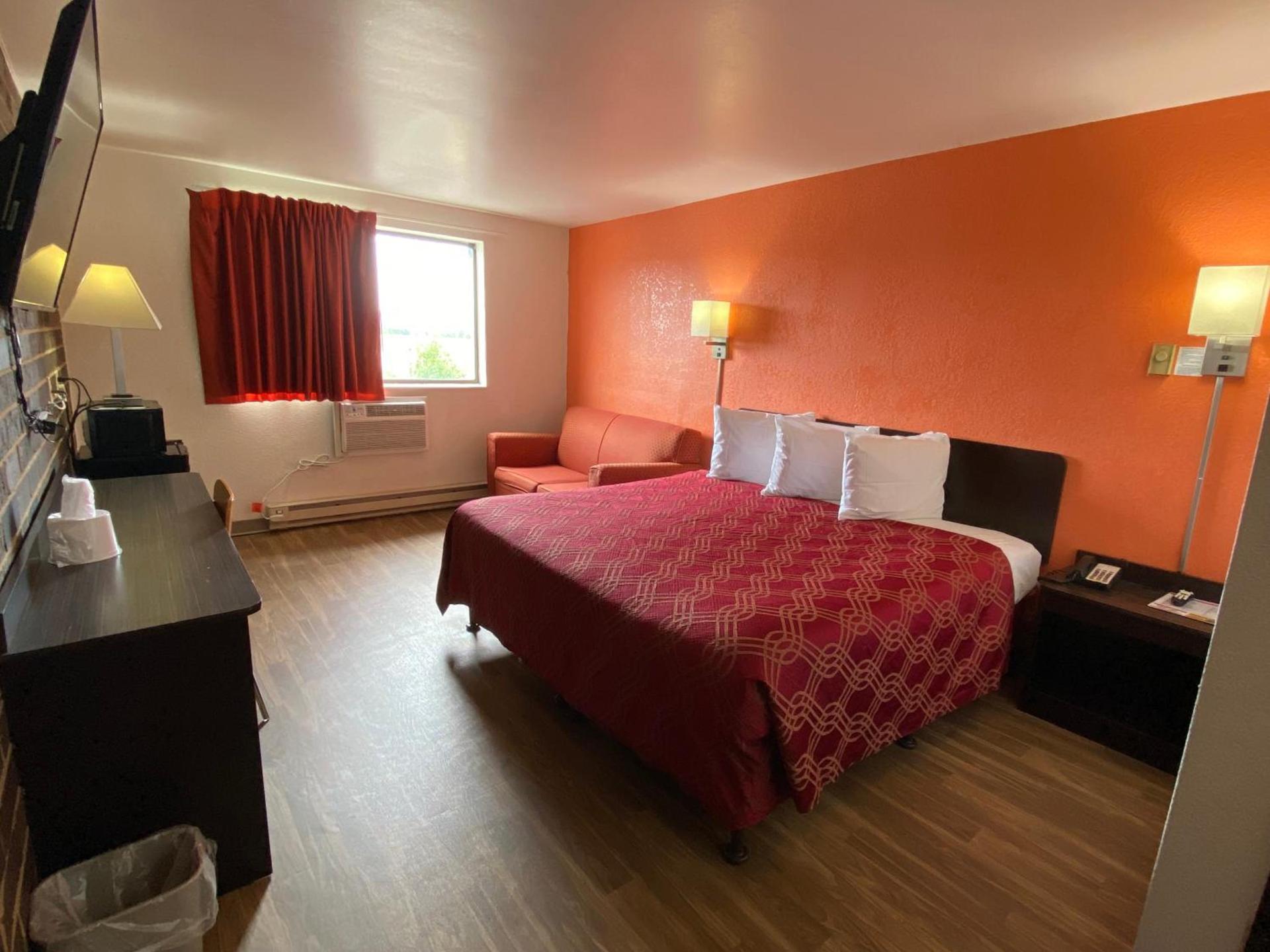 Reliance Inn photo 15
