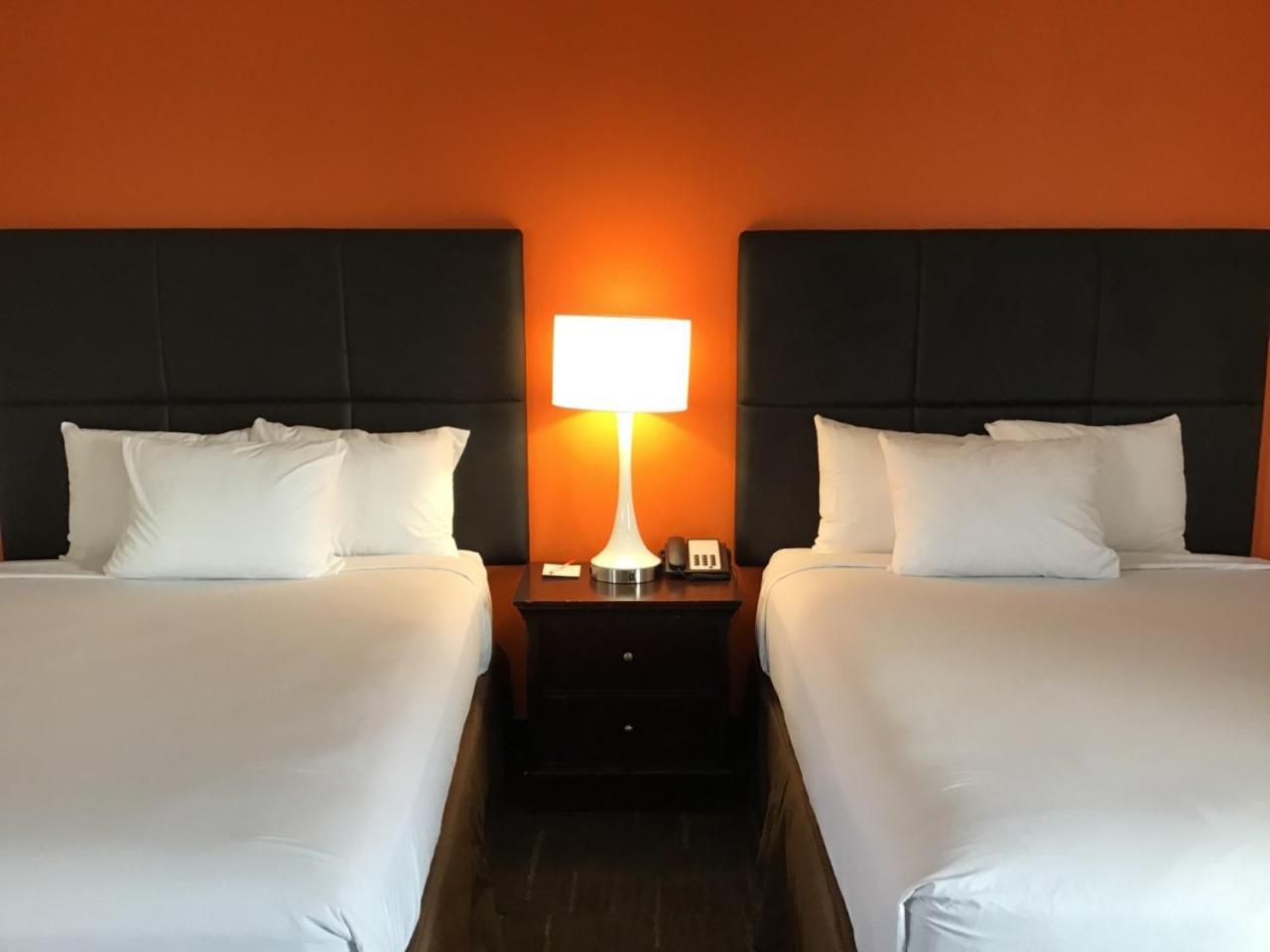 SilverStone Inn North Spokane photo 16