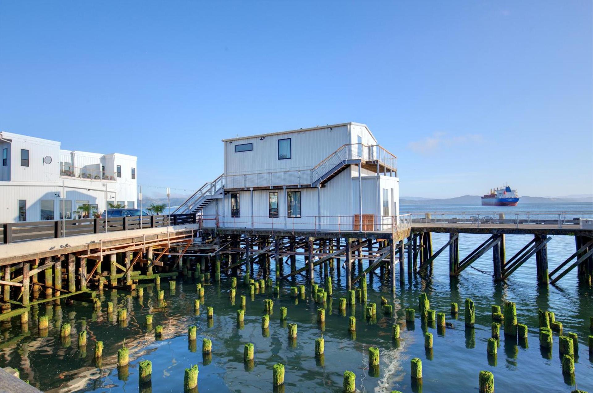 Bowline Hotel photo 55