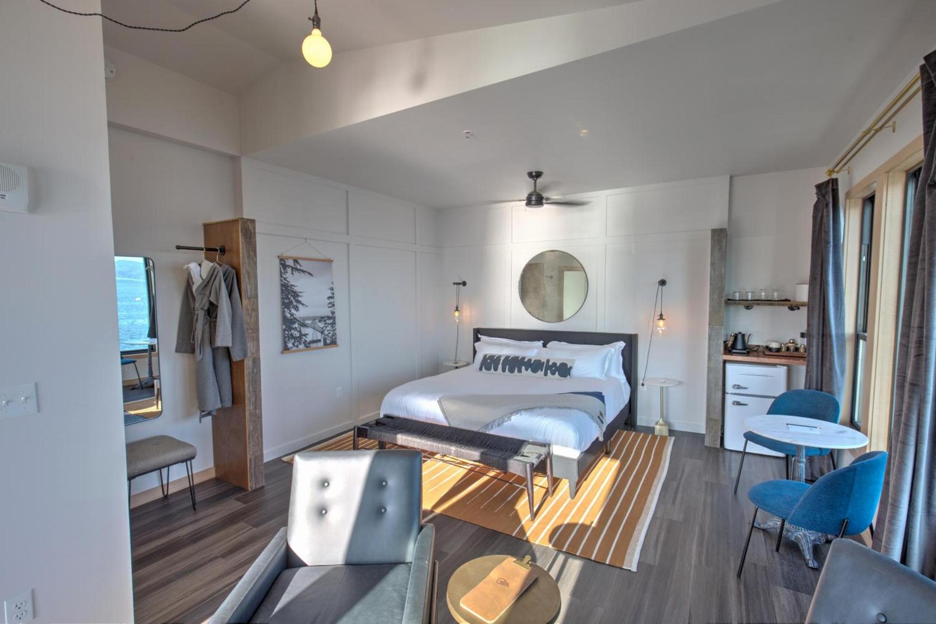 Bowline Hotel photo 67