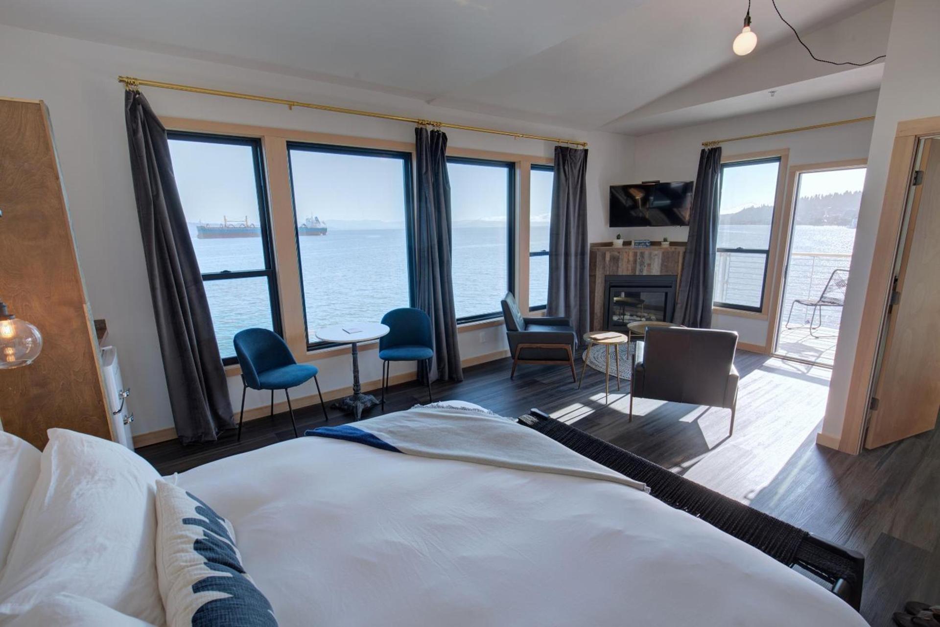 Bowline Hotel photo 70