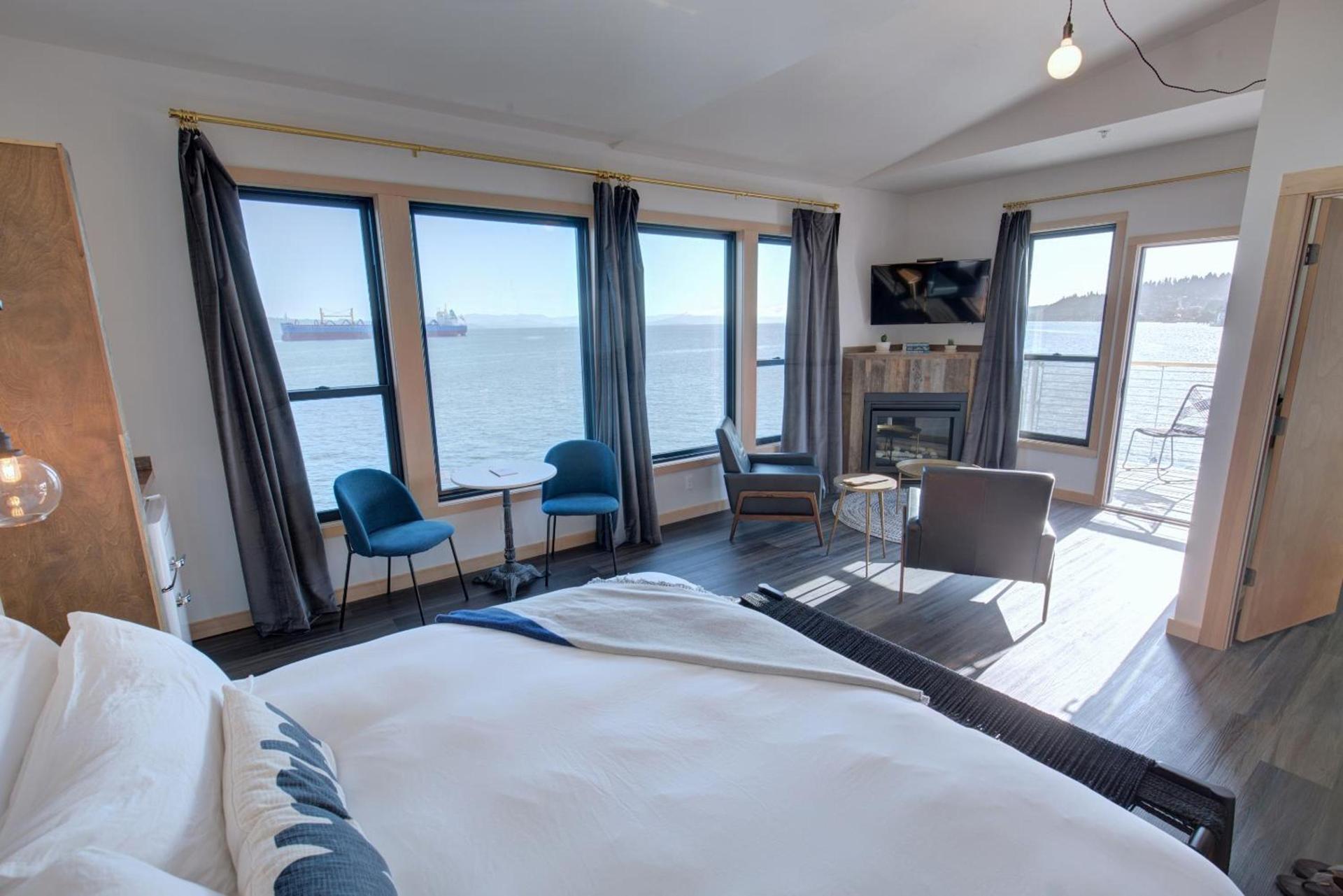 Bowline Hotel photo 68