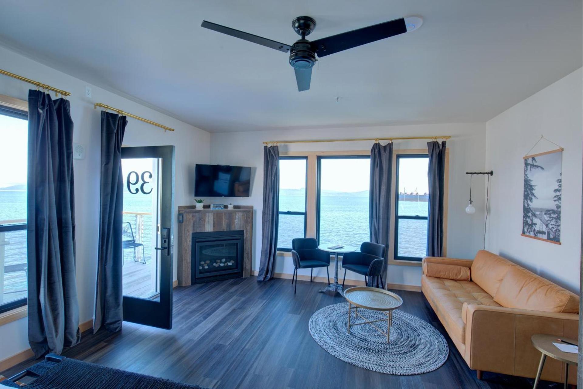 Bowline Hotel photo 64