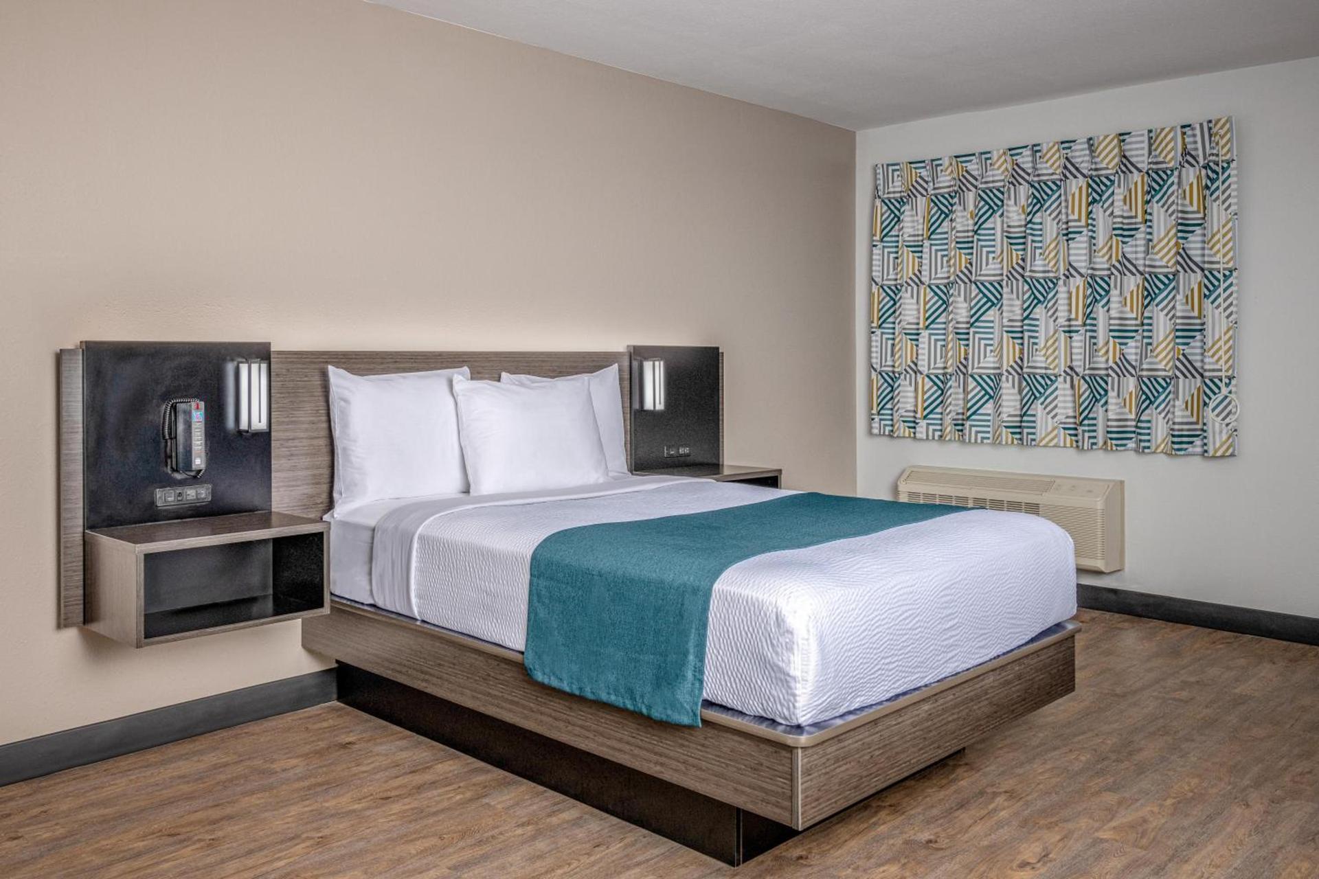 Motel 6-Euless, TX - Dallas photo 41