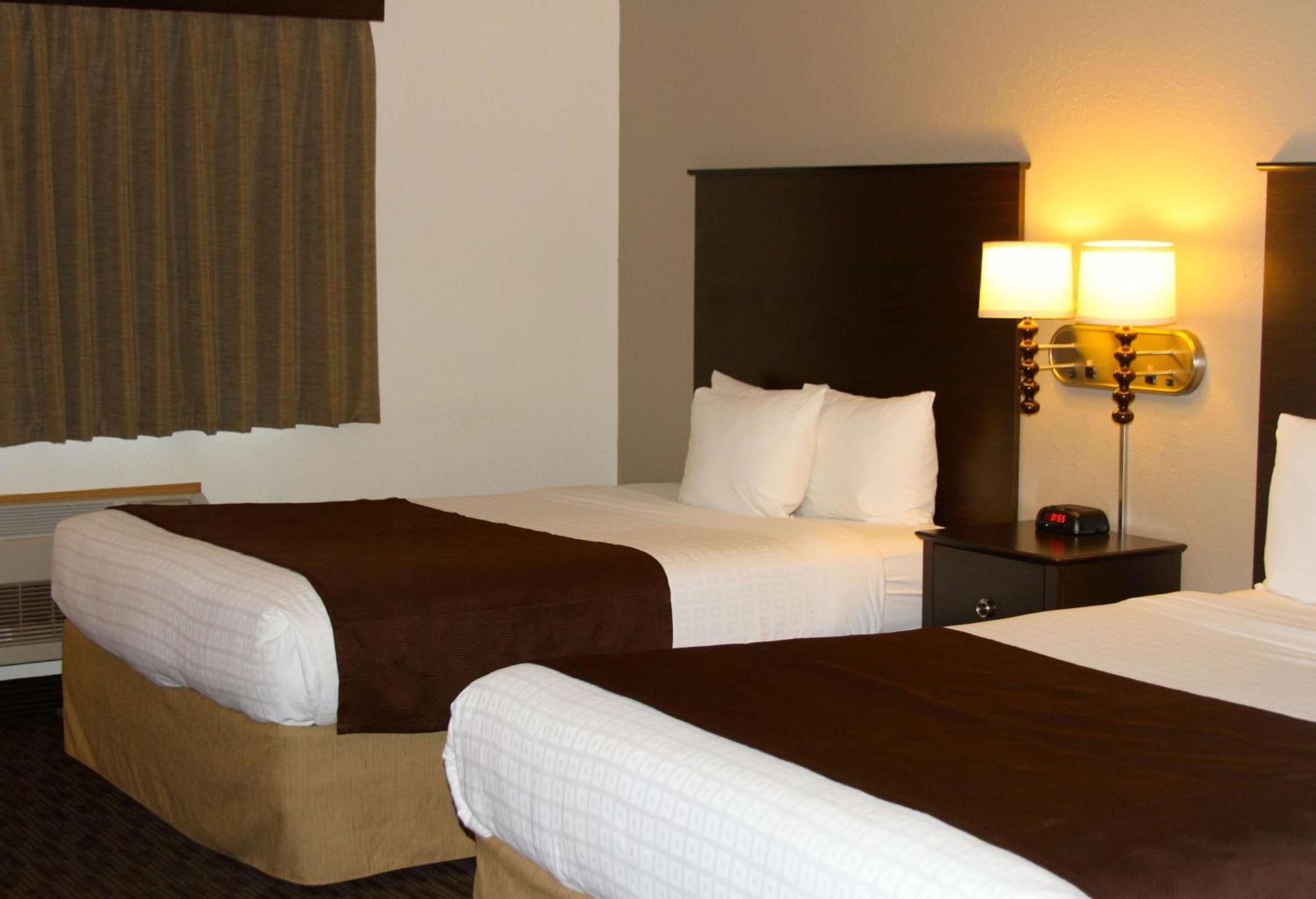 AmericInn by Wyndham Wadena photo 9