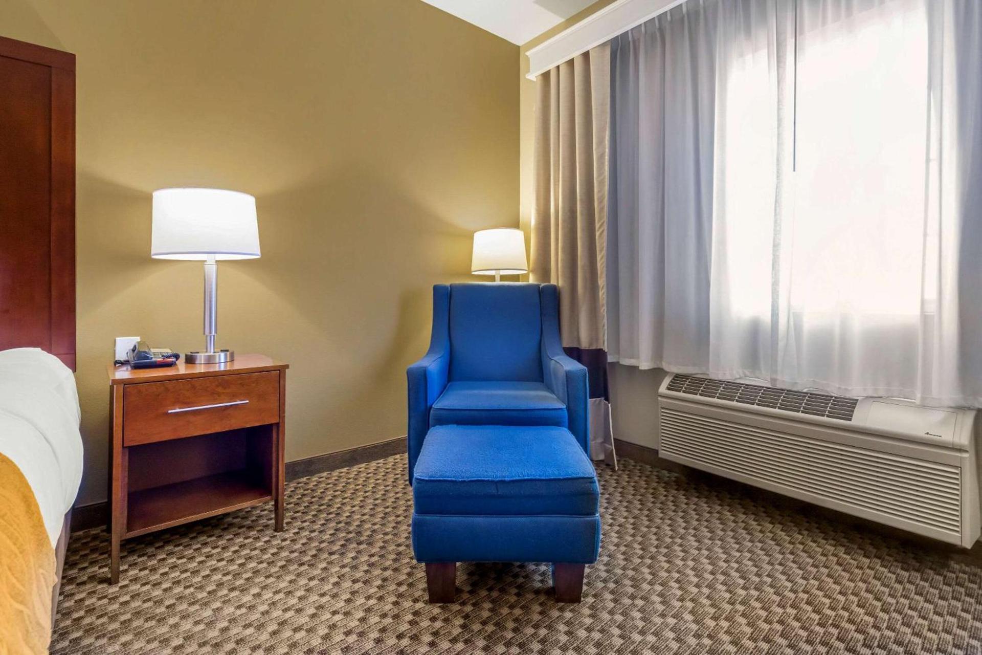 Comfort Inn Auburn - Seattle photo 12