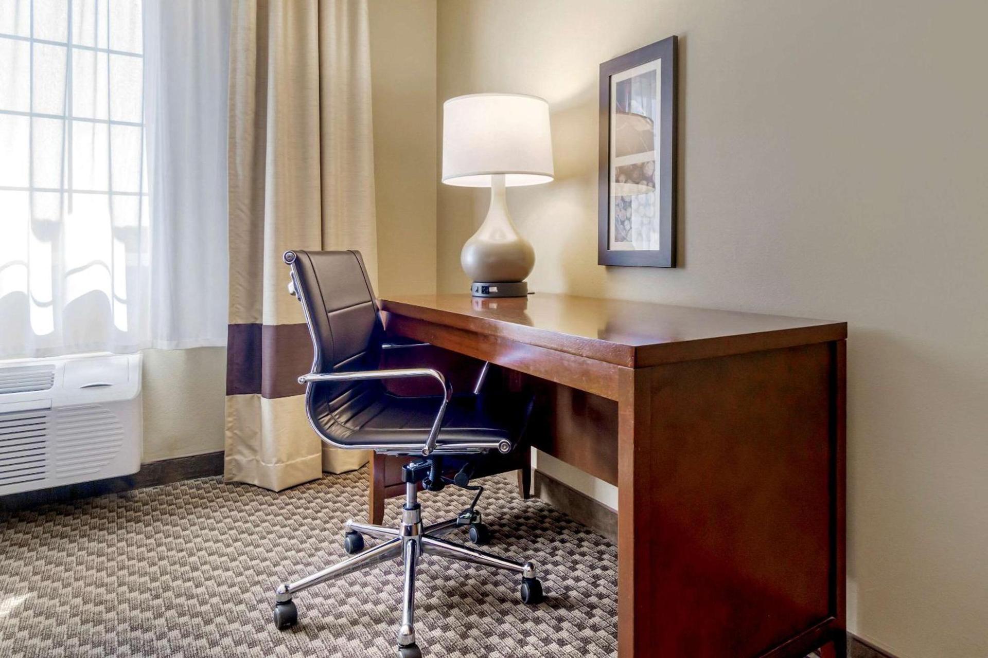 Comfort Inn Auburn - Seattle photo 18