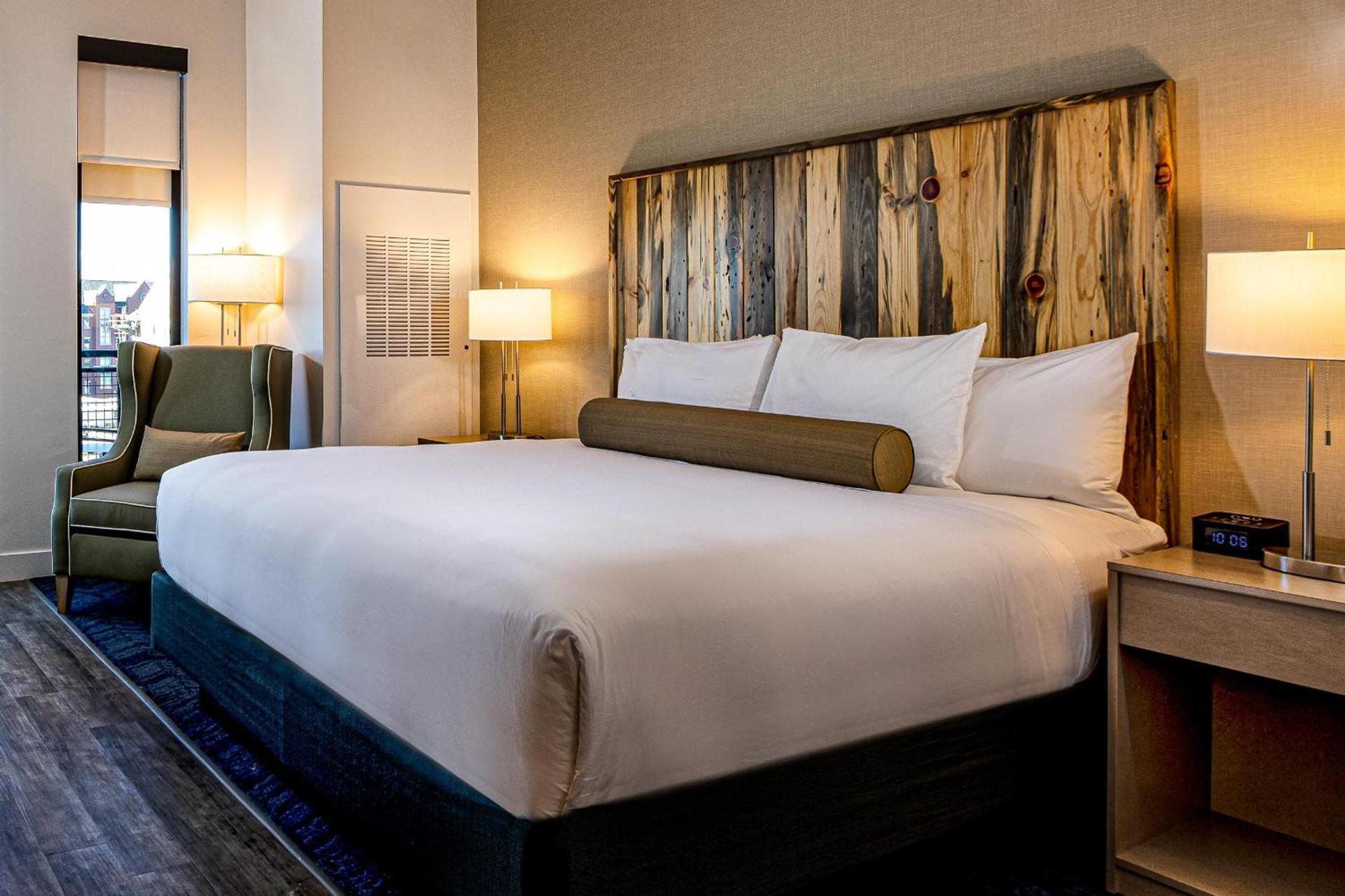 Hotel Maverick photo 20