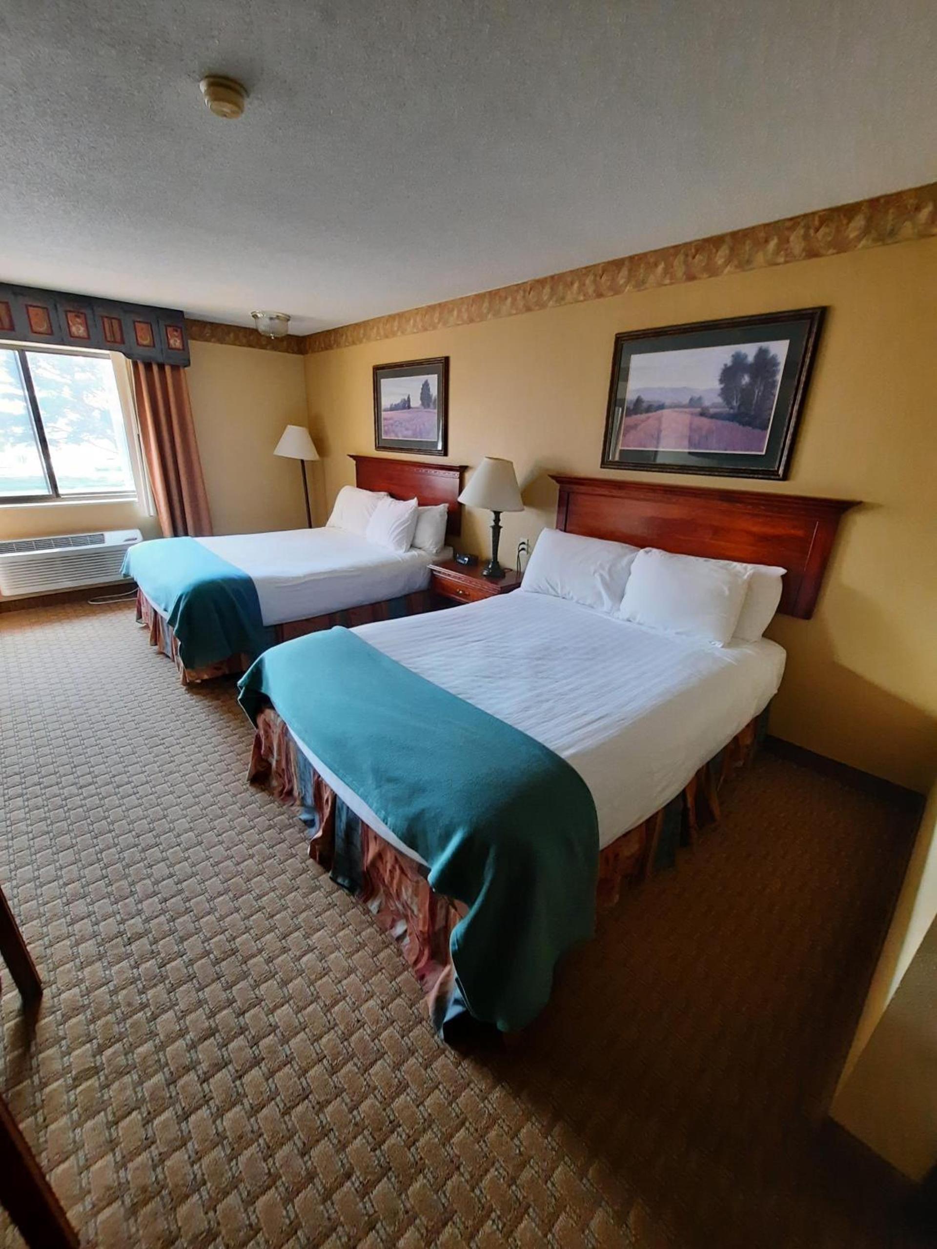 Horse Creek Inn photo 39