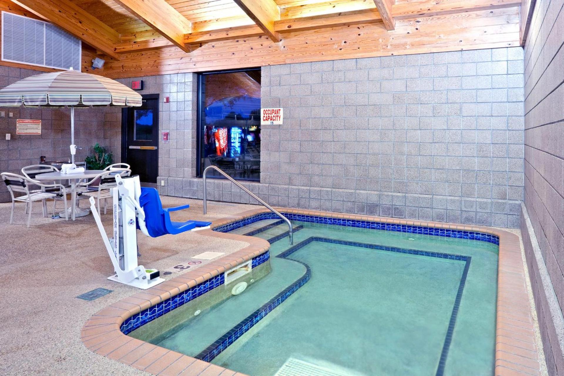 AmericInn by Wyndham Chanhassen photo 90