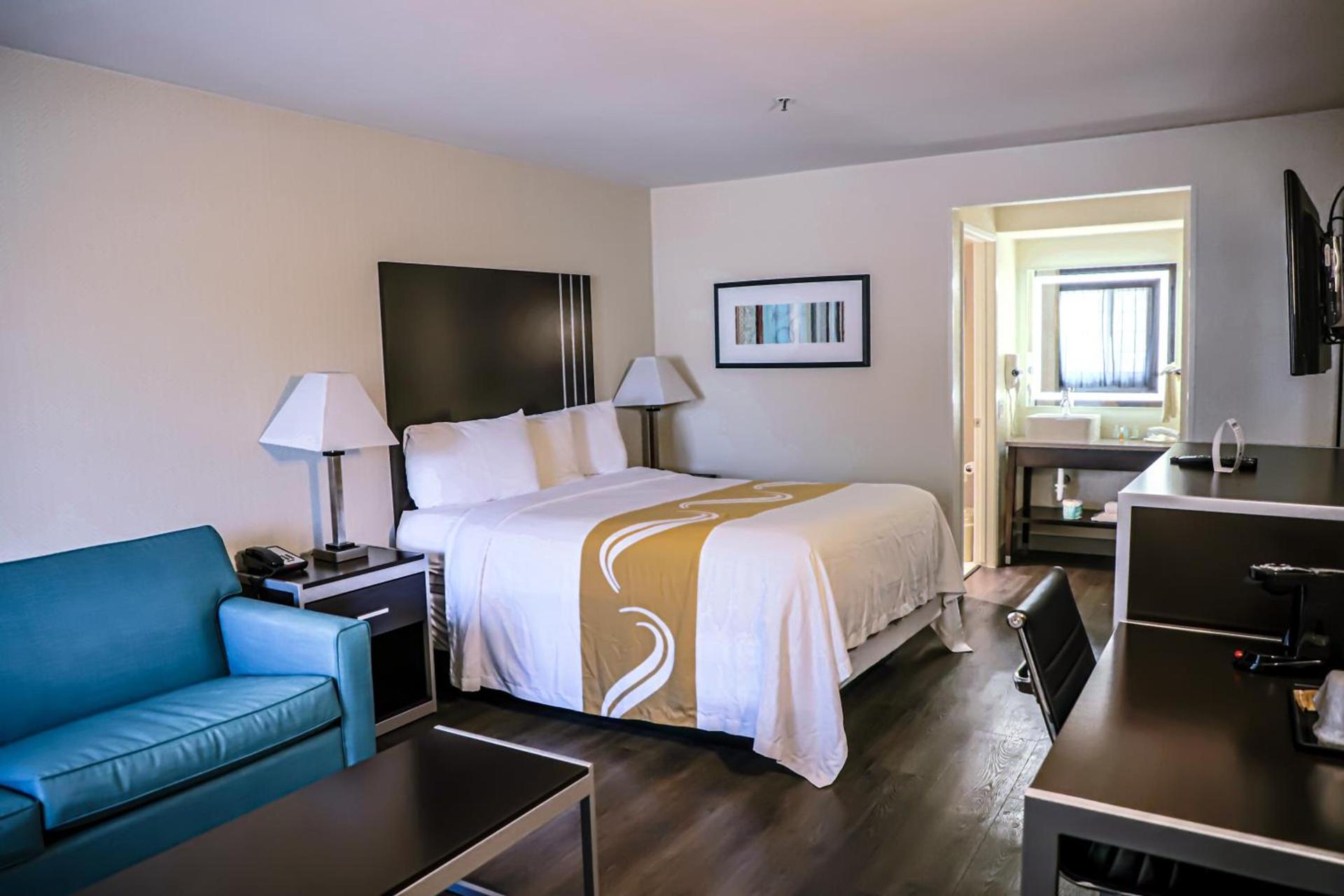 Quality Inn & Suites Camarillo-Oxnard photo 39