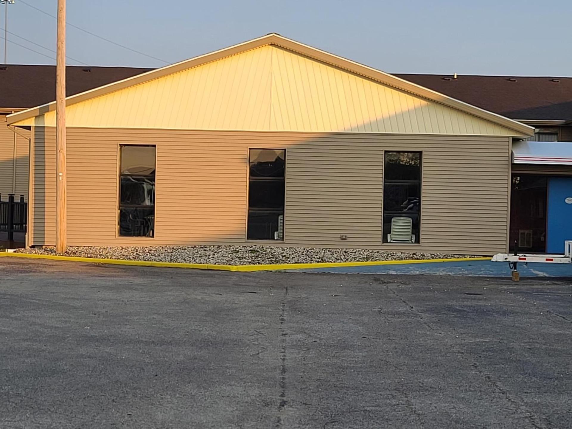 Baymont by Wyndham Perrysburg-Toledo photo 43
